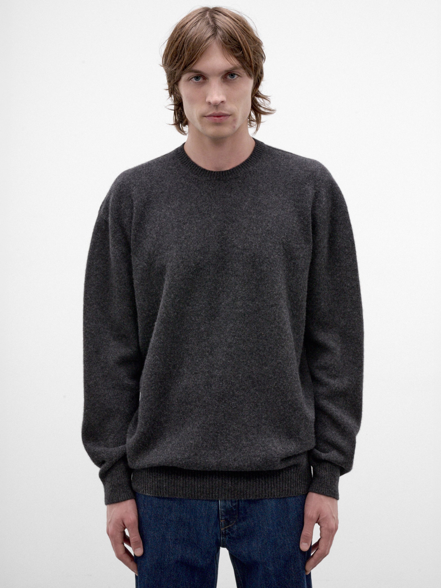 Black Wool-Cashmere Sweater (J21GP0235-J14883-001-BLACK)
