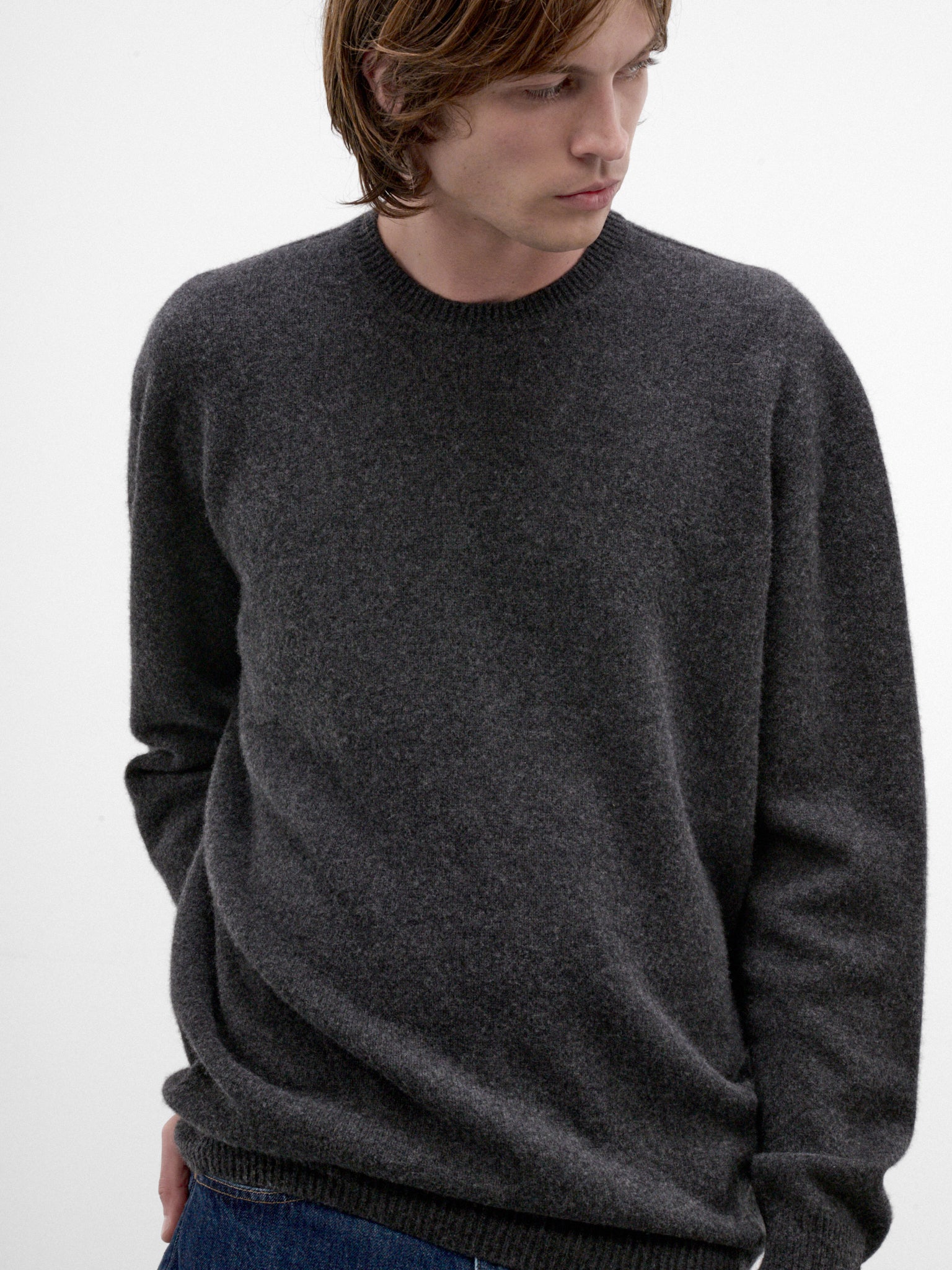 Black Wool-Cashmere Sweater (J21GP0235-J14883-001-BLACK)