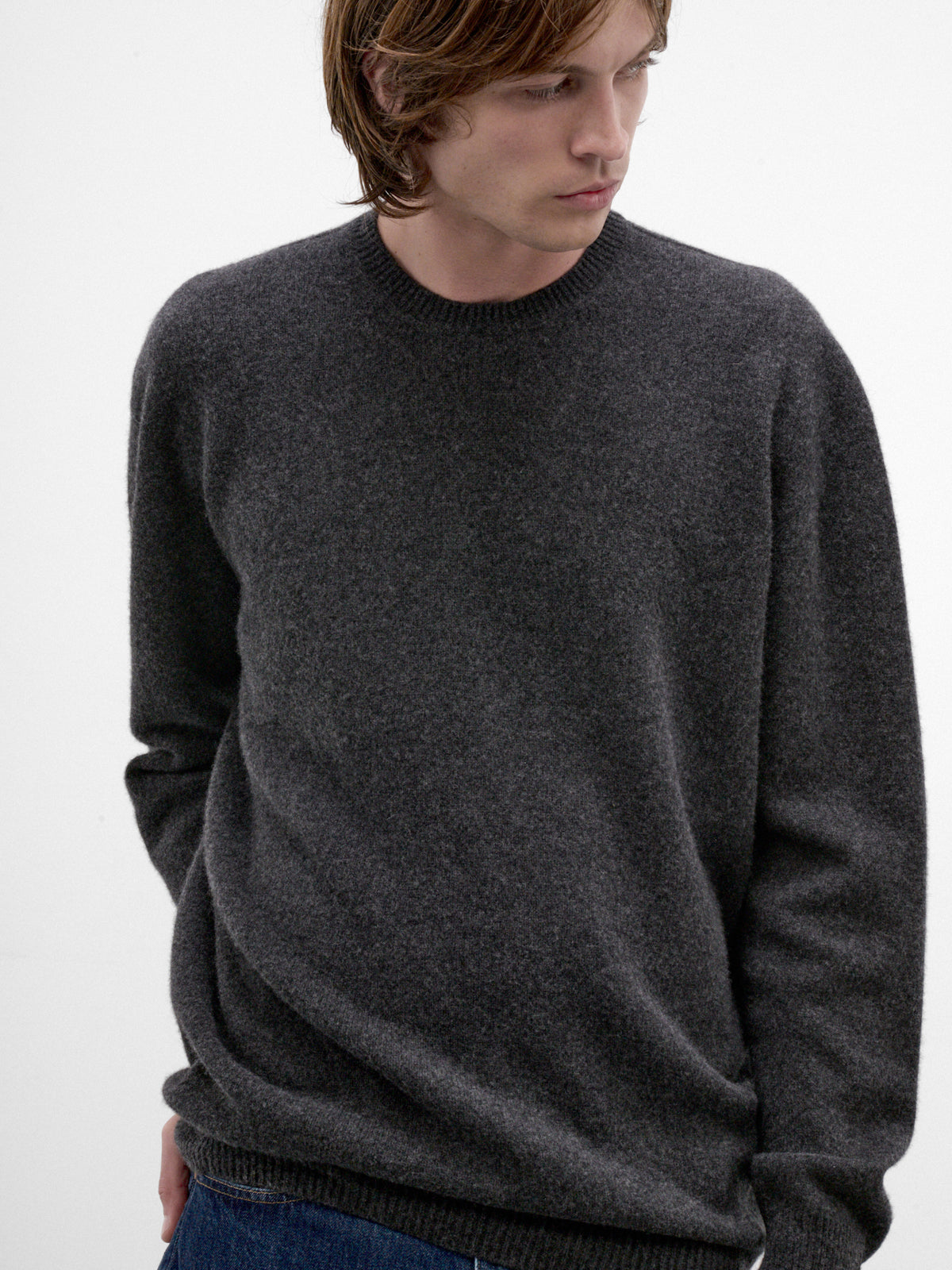 Black Wool-Cashmere Sweater (J21GP0235-J14883-001-BLACK)