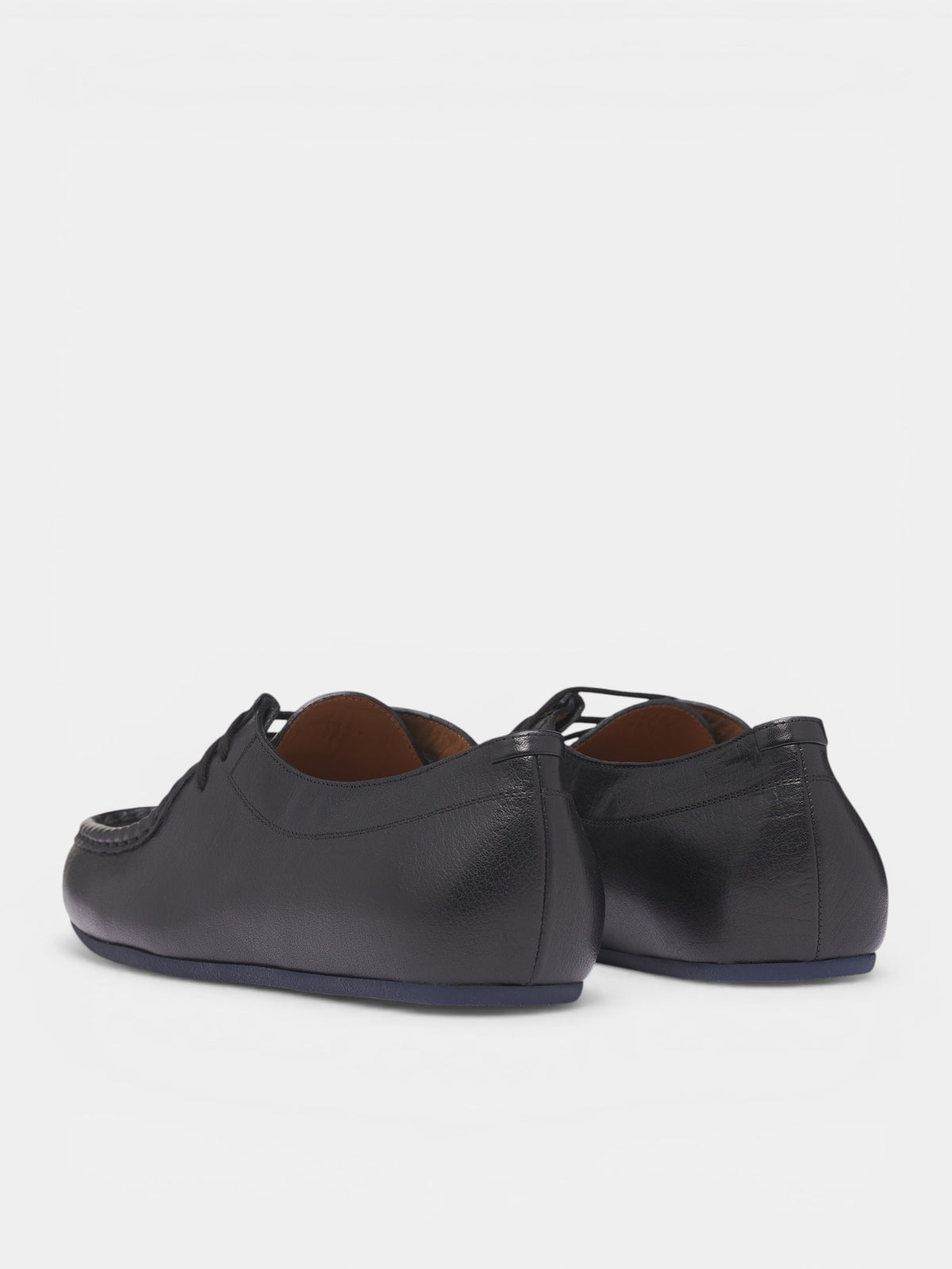 Black Moc-Toe Leather Loafers (J32ZJ0026-P7698-001-BLACK)