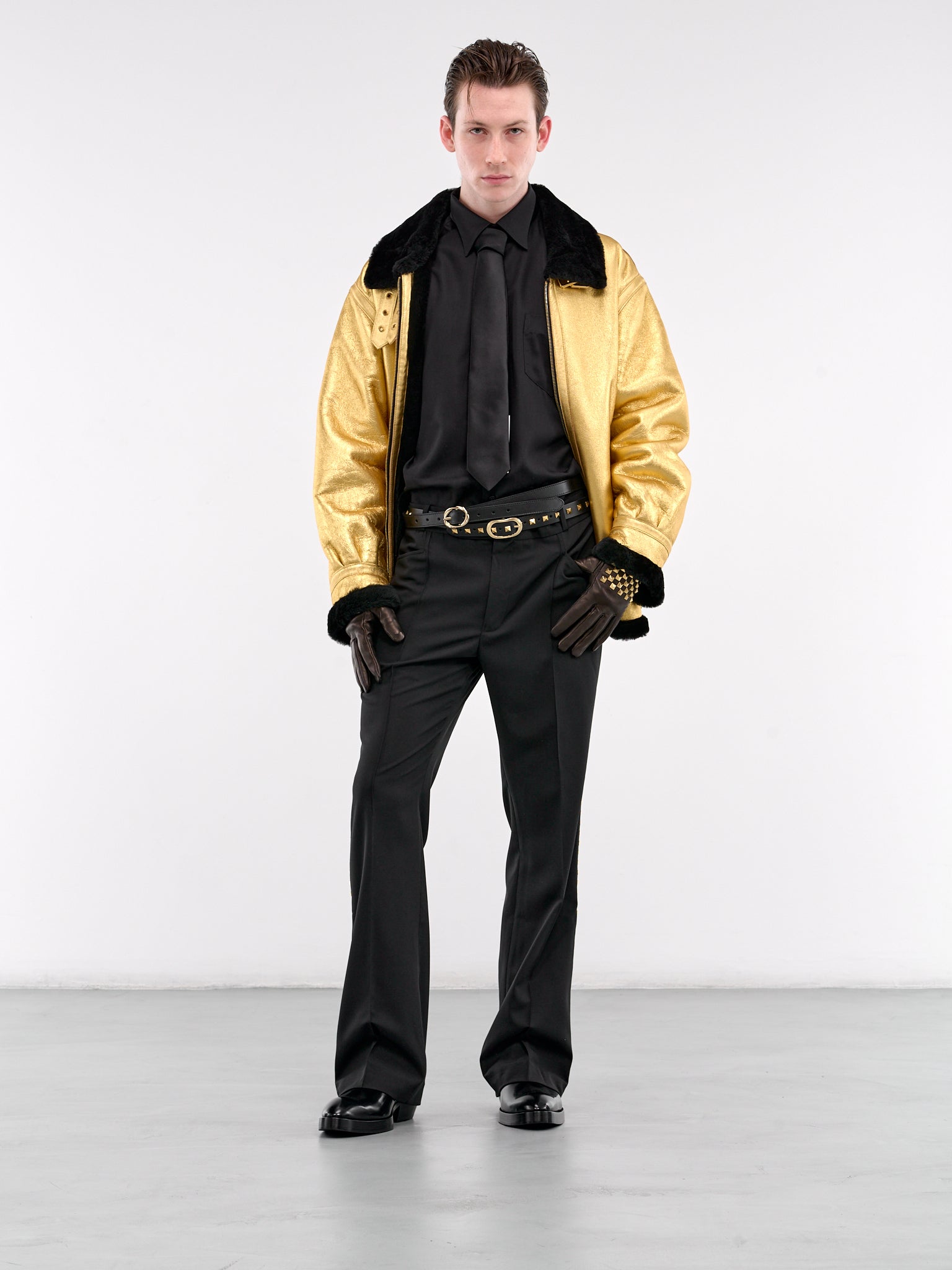 Classic Shirt (SH20-SO51-BLACK)