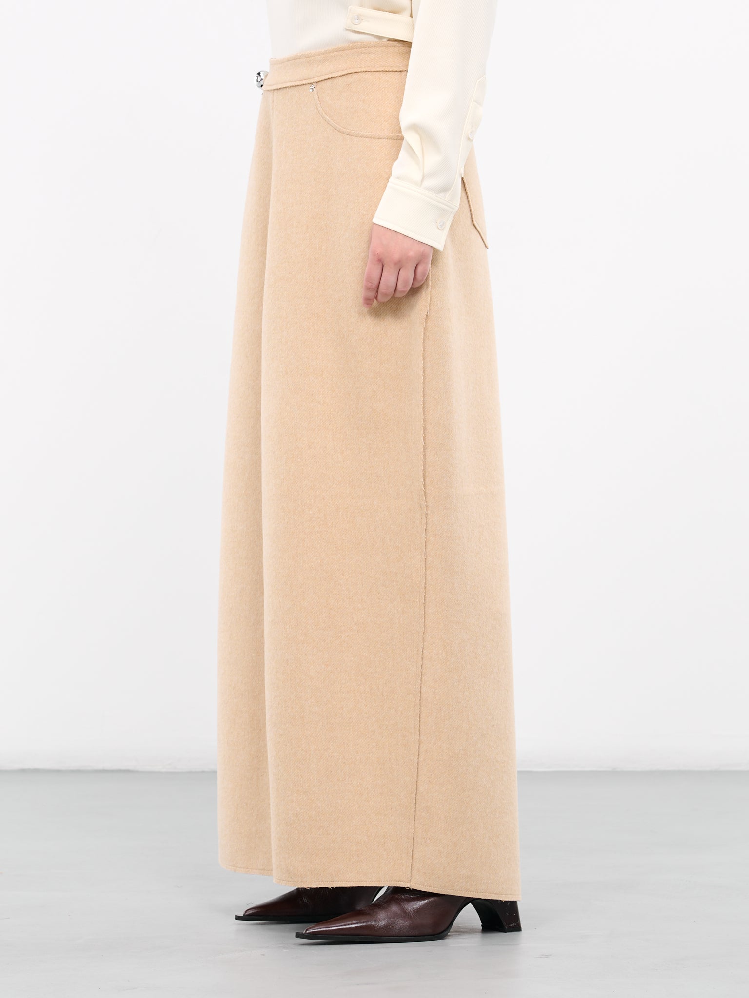 Bell Slit Skirt (JK06BG-BEIGE)