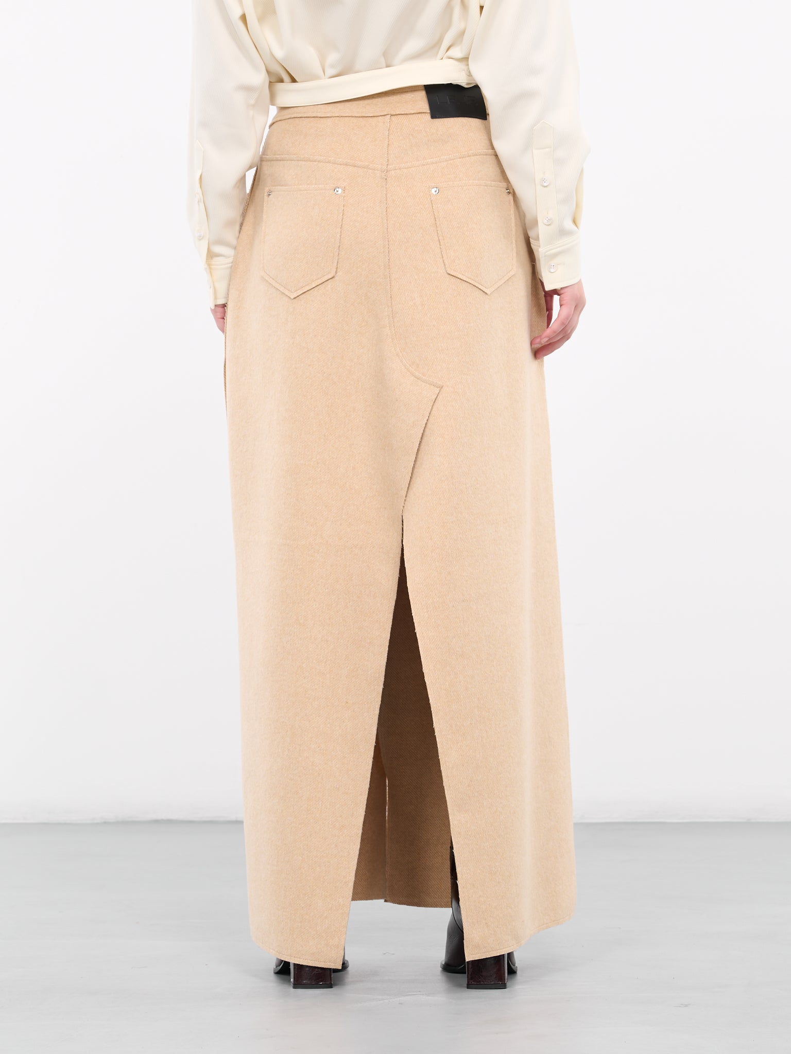Bell Slit Skirt (JK06BG-BEIGE)