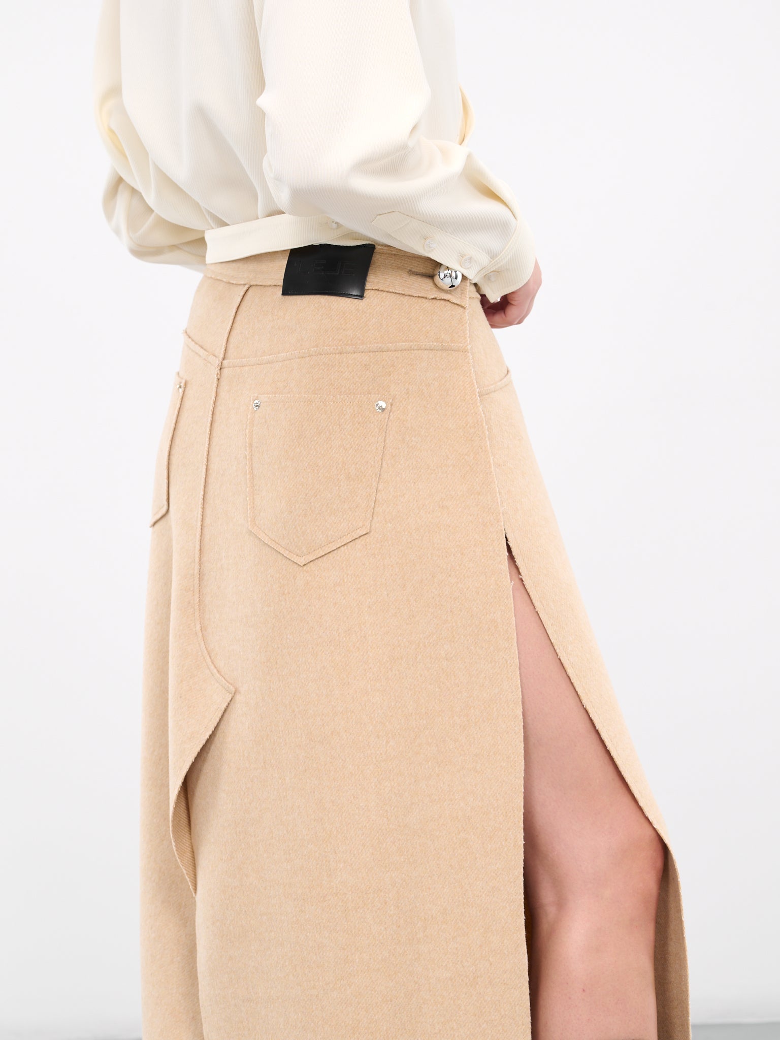 Bell Slit Skirt (JK06BG-BEIGE)