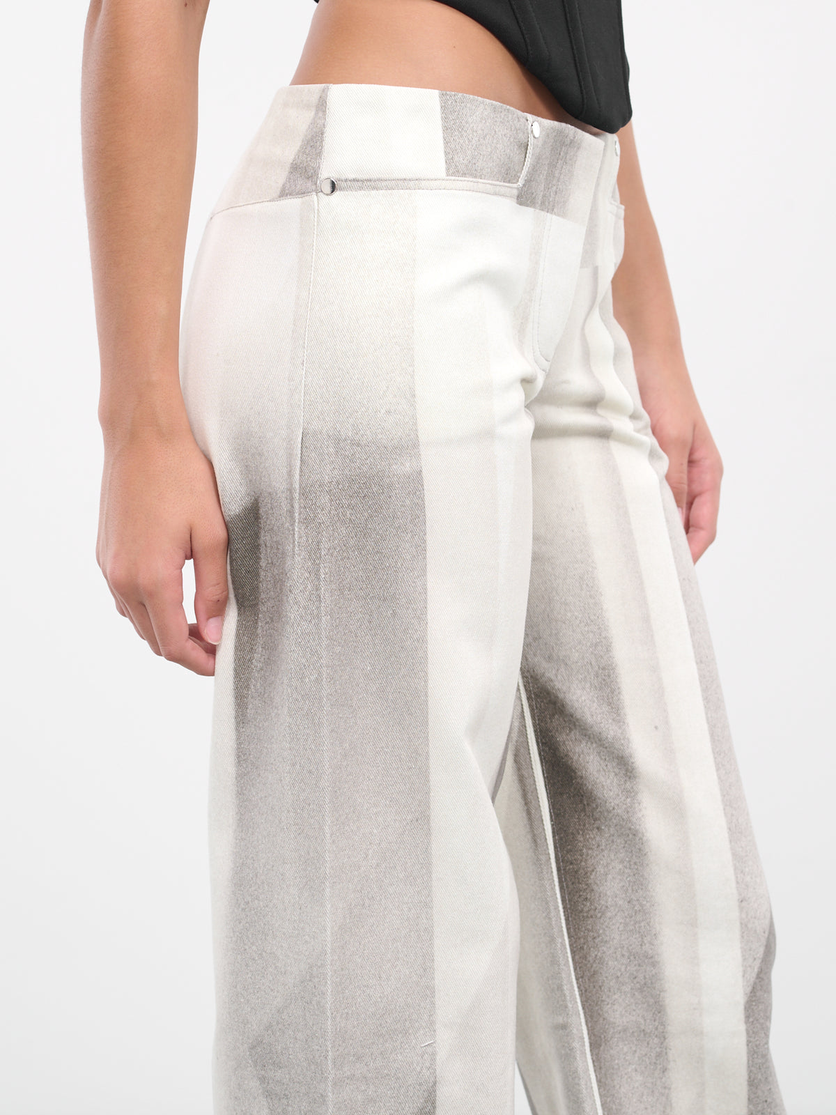 Sprayed Pants (TR10-2-SPRAYED-PLEATS-SAND)