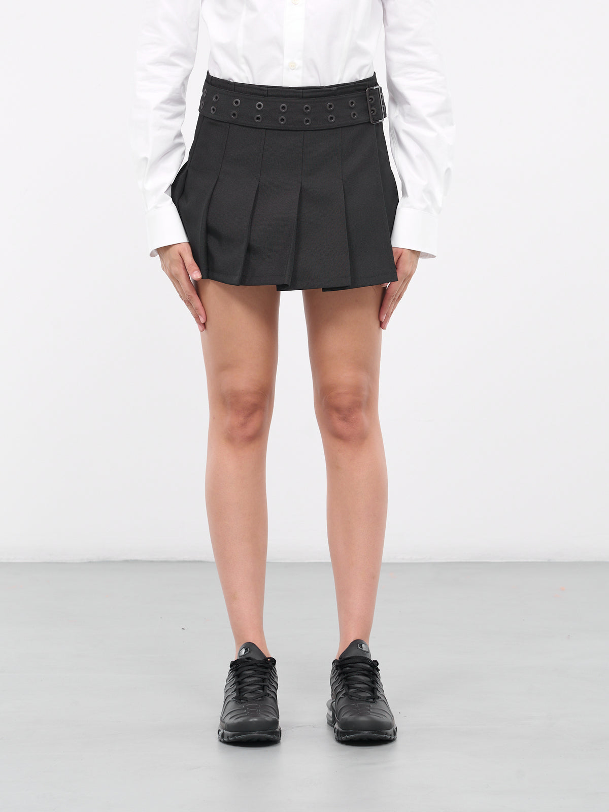 Pleated Mini Skirt (JL-S002-051-BLACK)