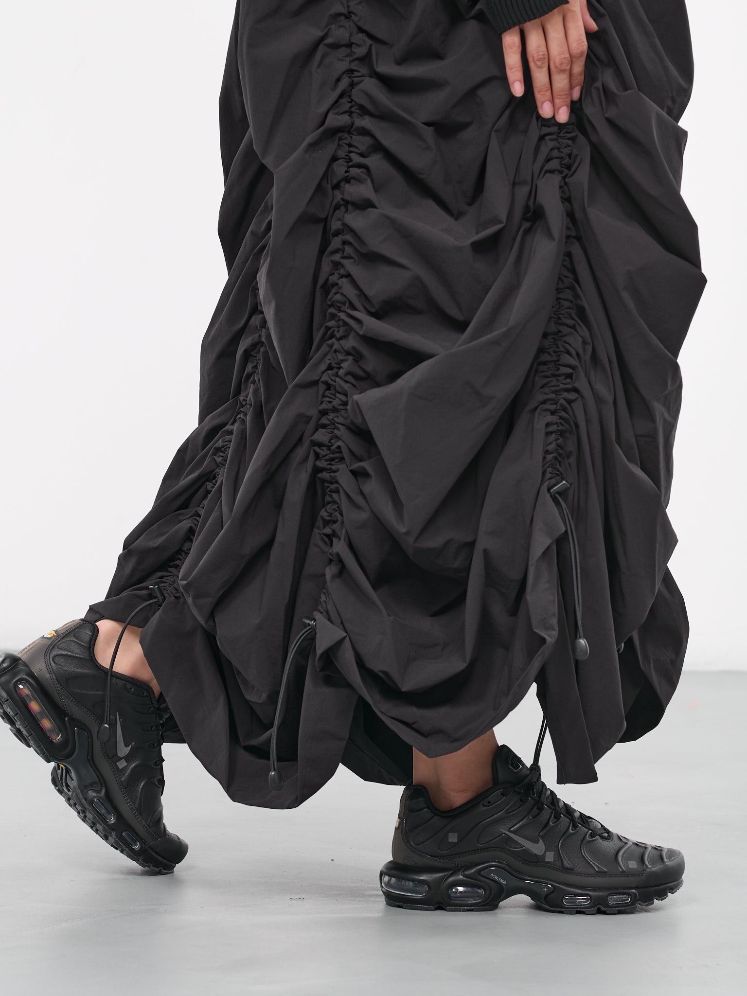 Drawcord Midi Skirt (JL-S014-051-BLACK)