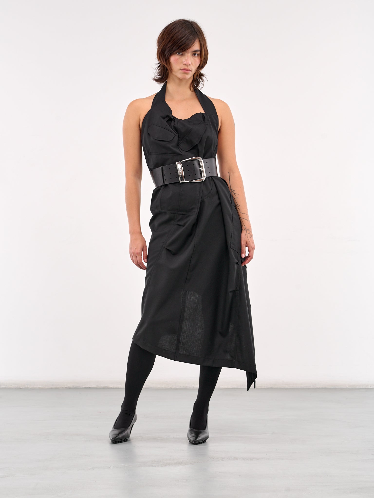 Twisted Utility Cargo Dress (JO-A001-S25-BLACK) Twisted Utility Cargo Dress (JO-A001-S25-BLACK)