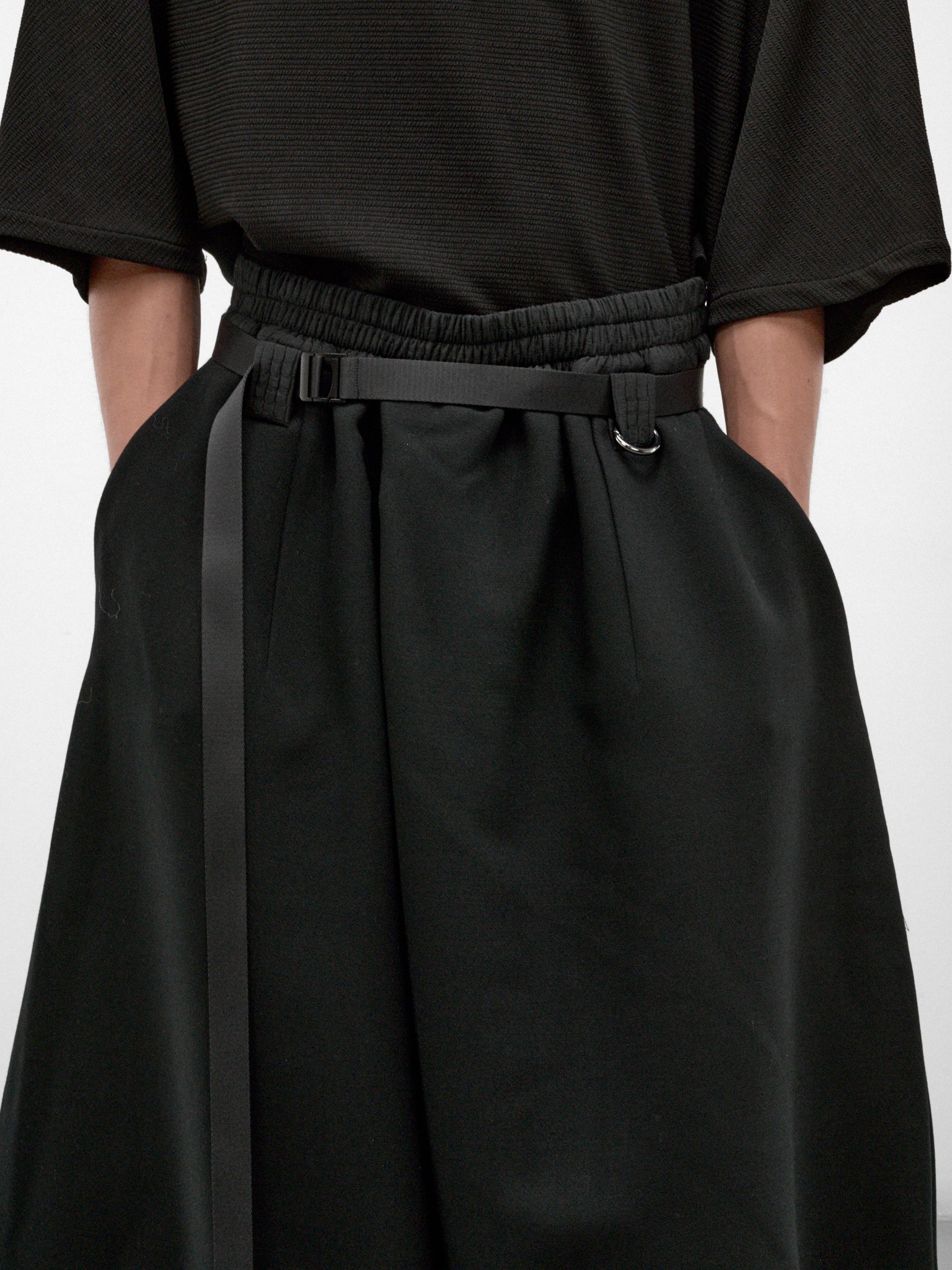 Black Wool Wide Jorda Shorts (JORDA-BLACK)