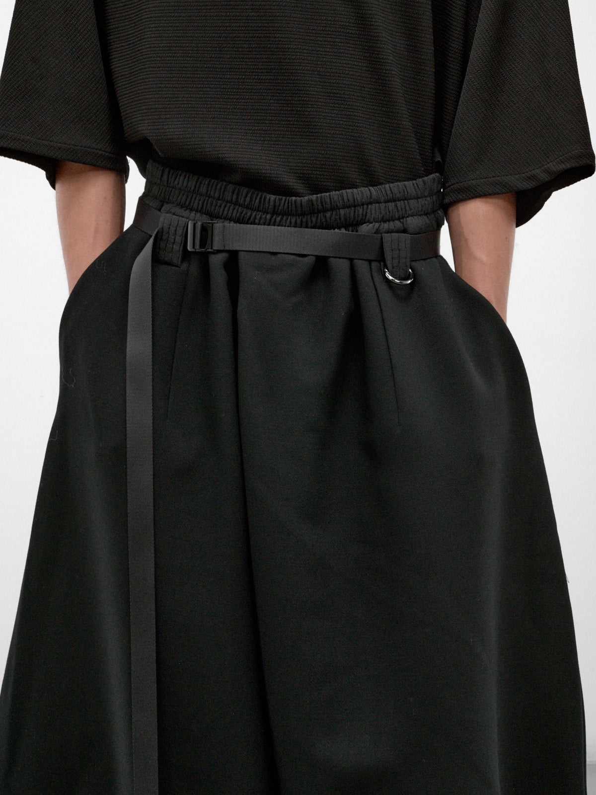 Black Wool Wide Jorda Shorts (JORDA-BLACK)