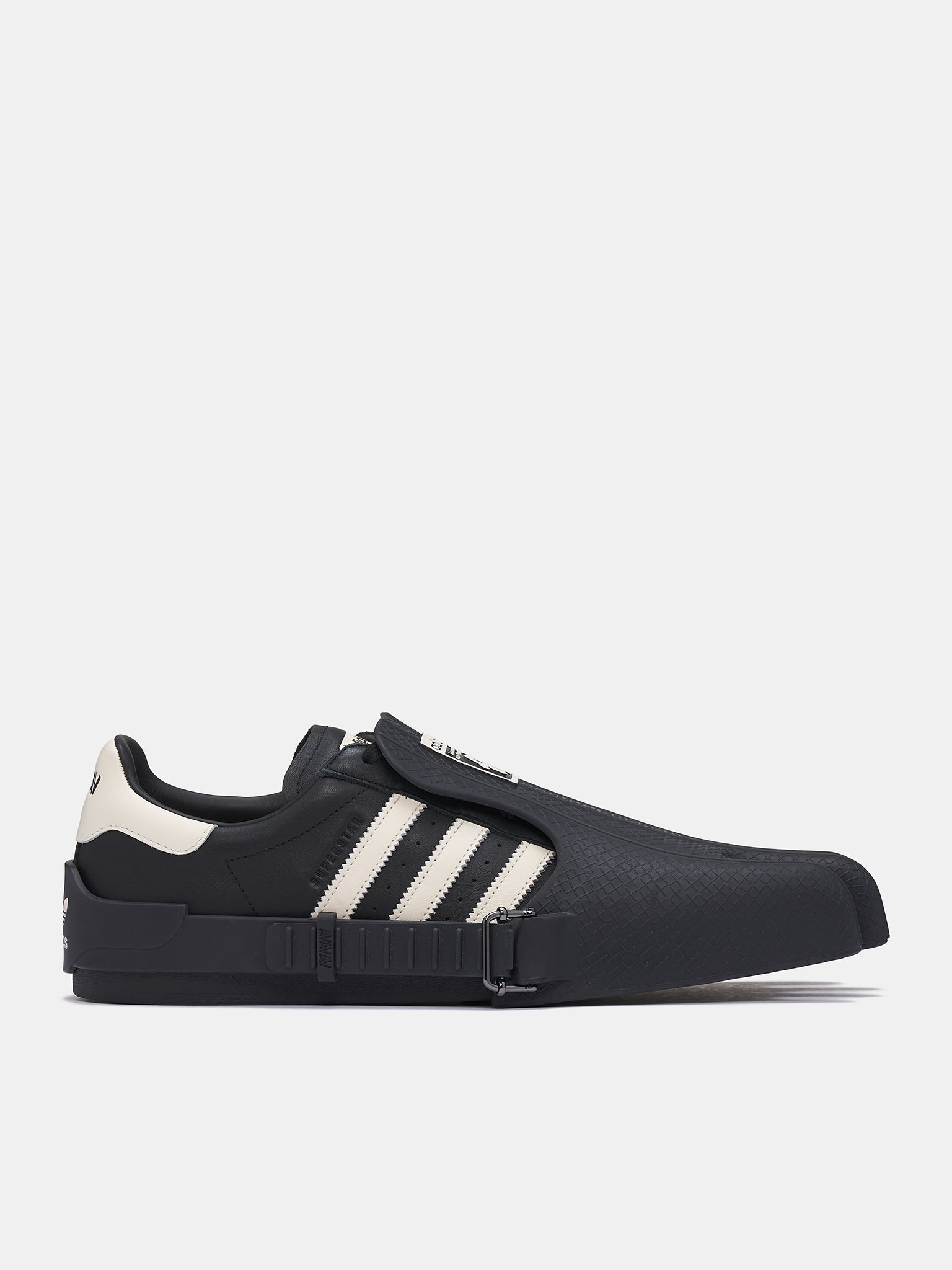 AVAVAV Superfinger Superstar Shoes (JP7141-BLACK) AVAVAV Superfinger Superstar Shoes (JP7141-BLACK)