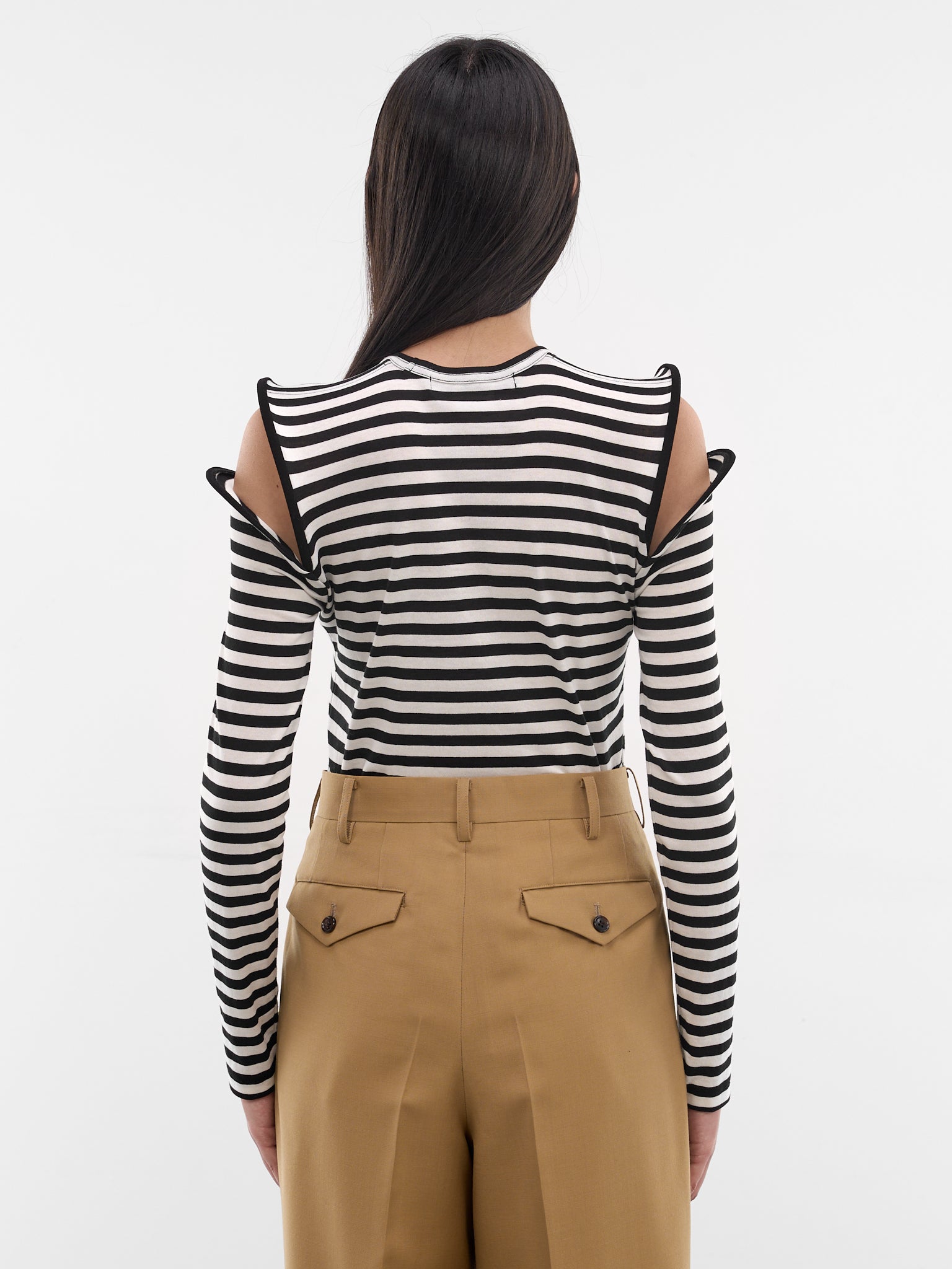 Striped Sculptural Shoulder Cut-Out Top (JQ-T022-S26-BLACK-WHITE)