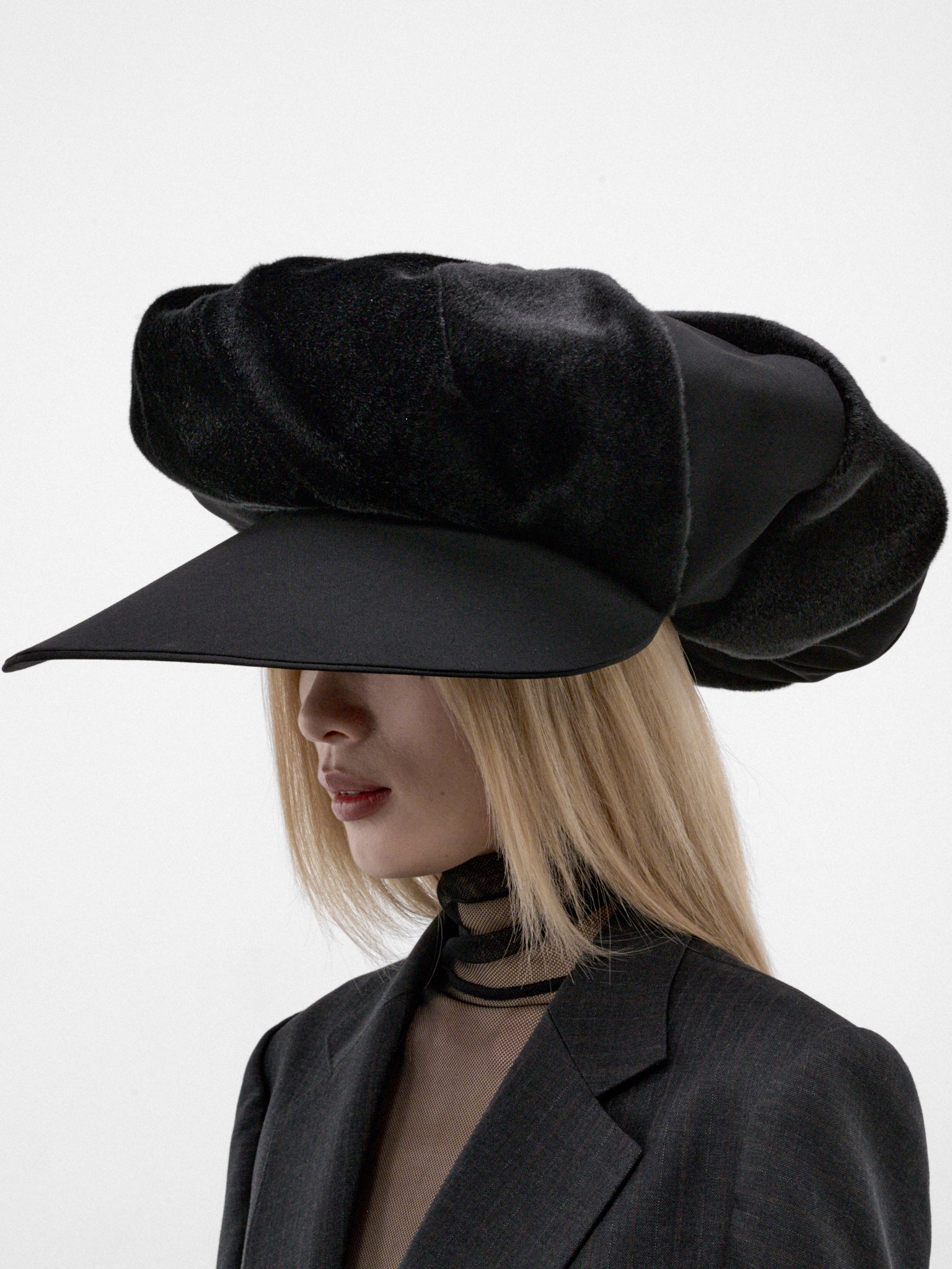 Black Oversized Pleating Textured Hat (JR-K619-W26-BLACK)