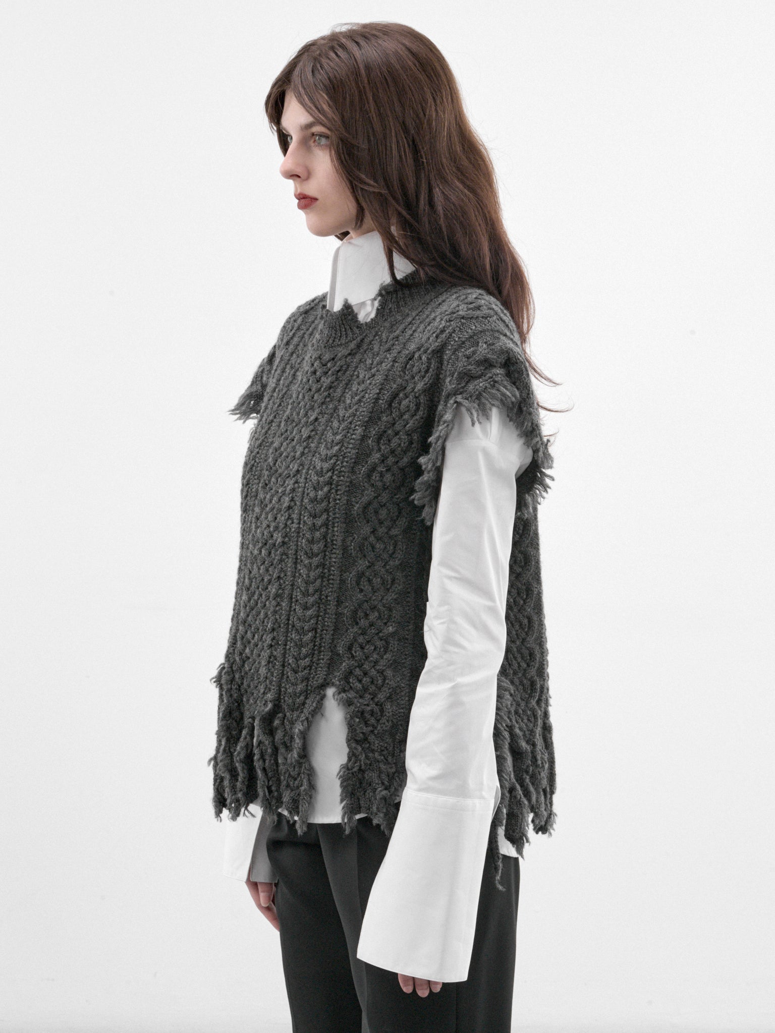 Gray Cable Knit Sweater (JR-N015-W26-GREY)