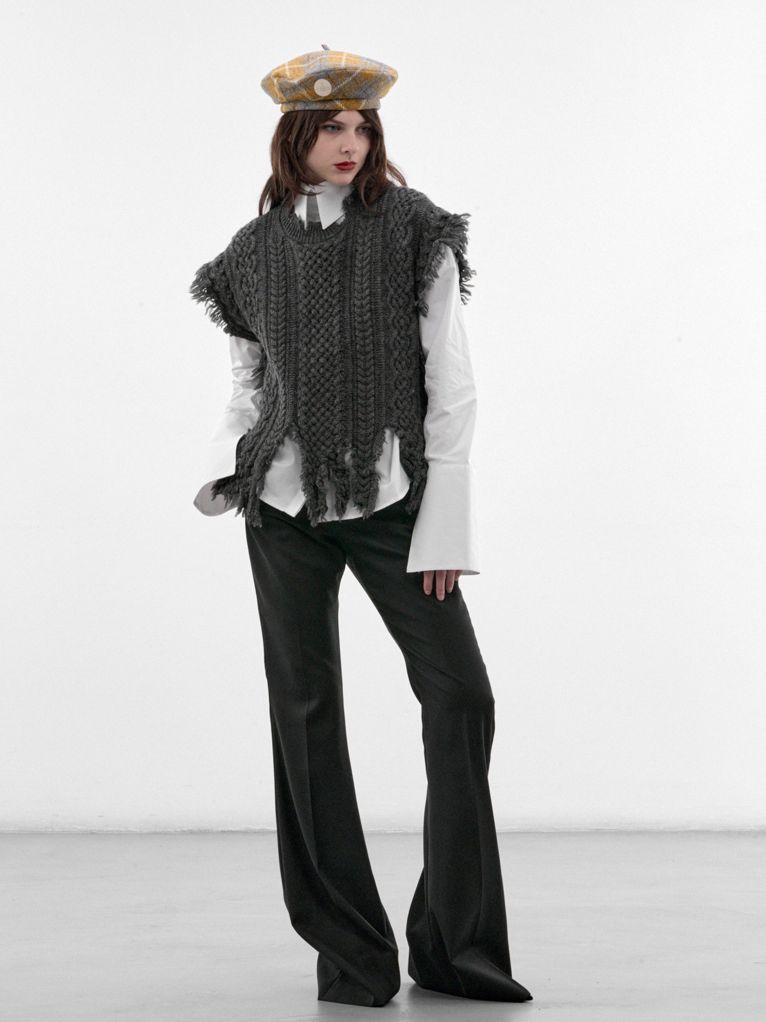 Gray Cable Knit Sweater (JR-N015-W26-GREY)