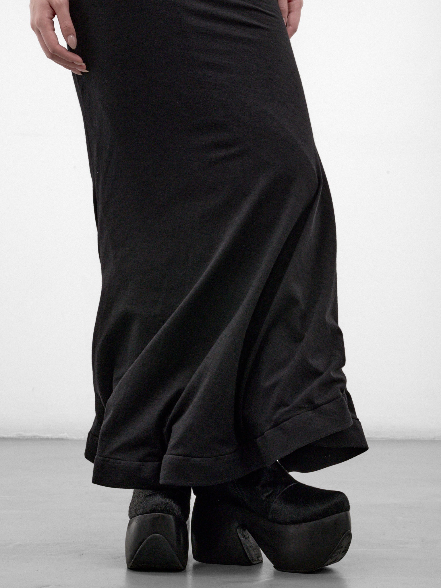 Black Wool Ruched Maxi Skirt (JR-S009-W26-BLACK)