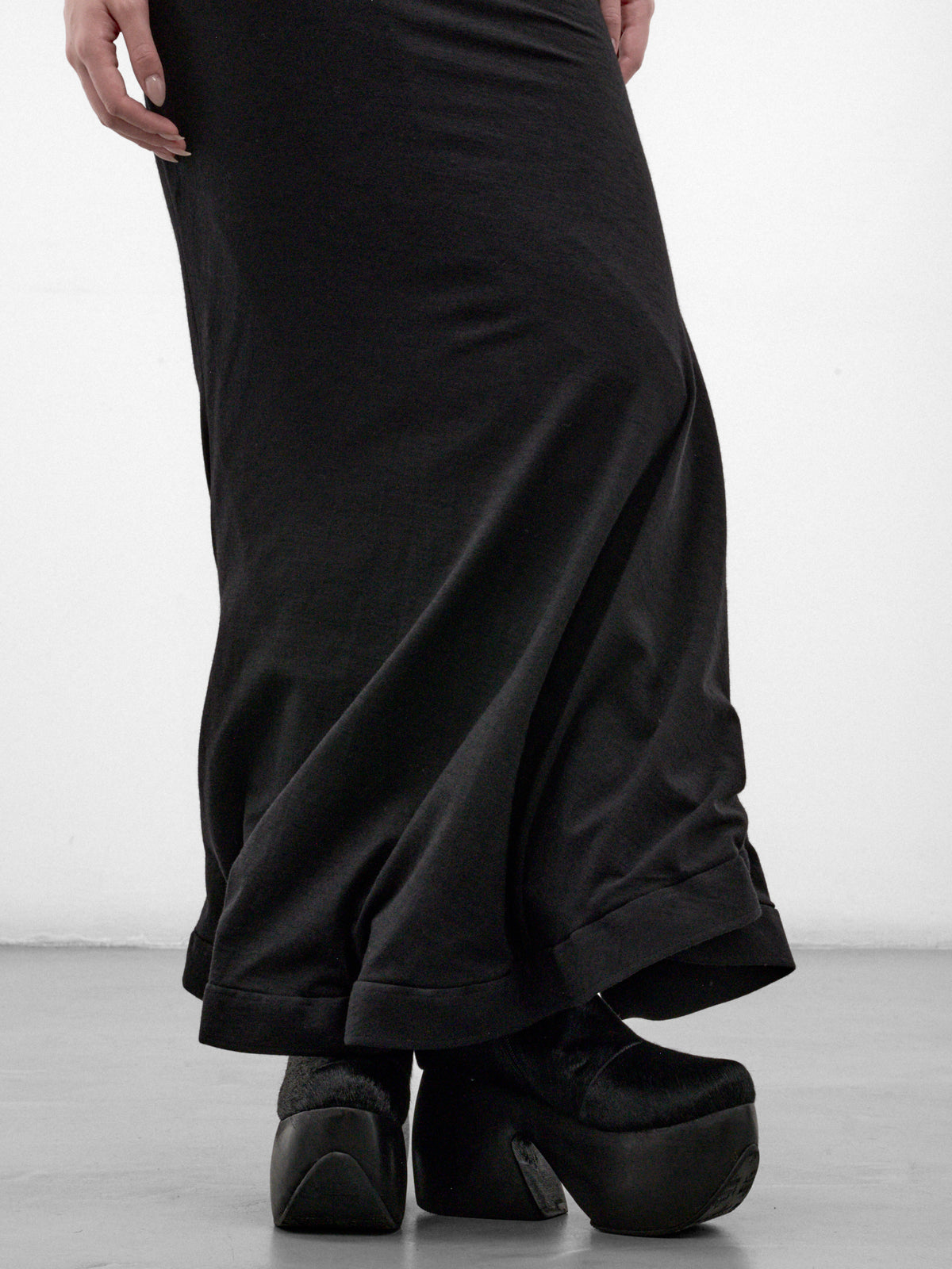 Black Wool Ruched Maxi Skirt (JR-S009-W26-BLACK)