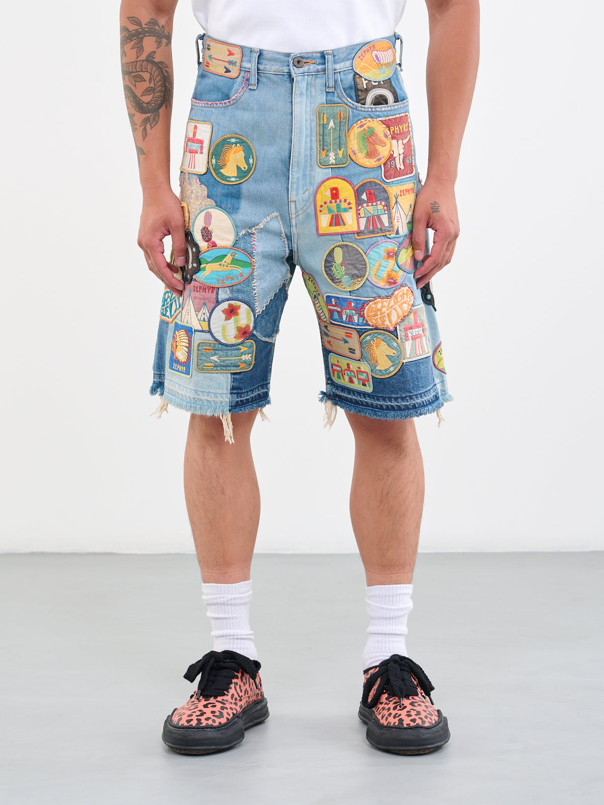 KAPITAL Zephyros Shorts | H. Lorenzo - front