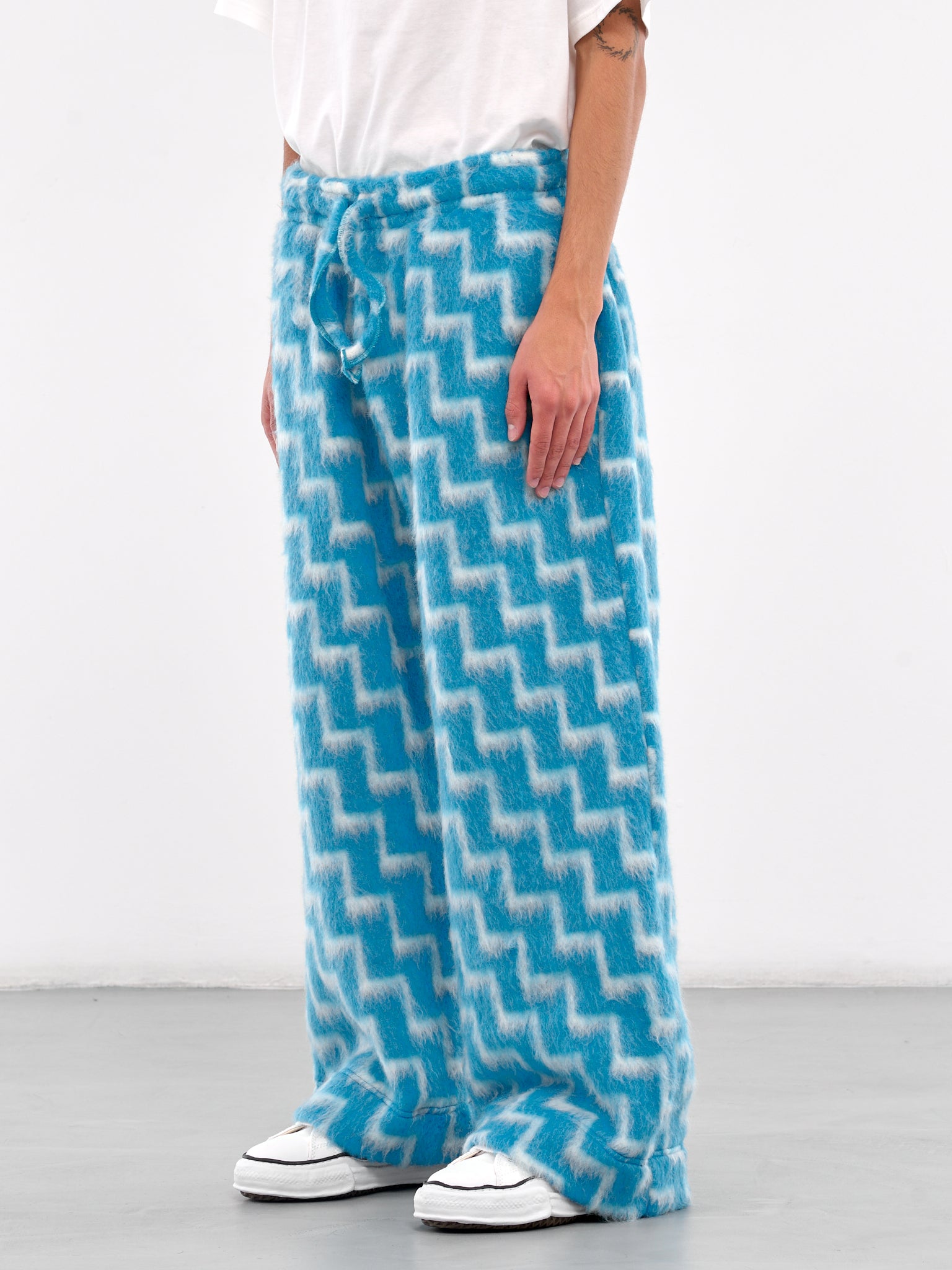 Loose Fit Pattern Pants (PT014V1-BLUE-WHITE)