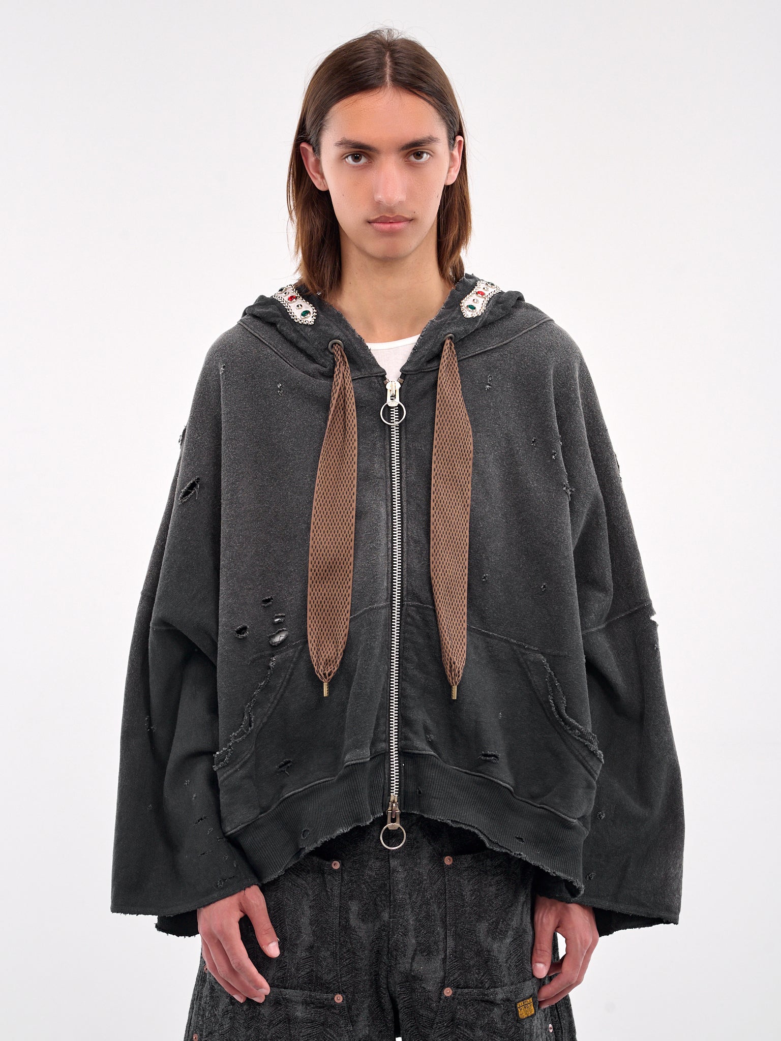 Thriller Distressed Devil Studs Hoodie (K2503LC053-BLACK)