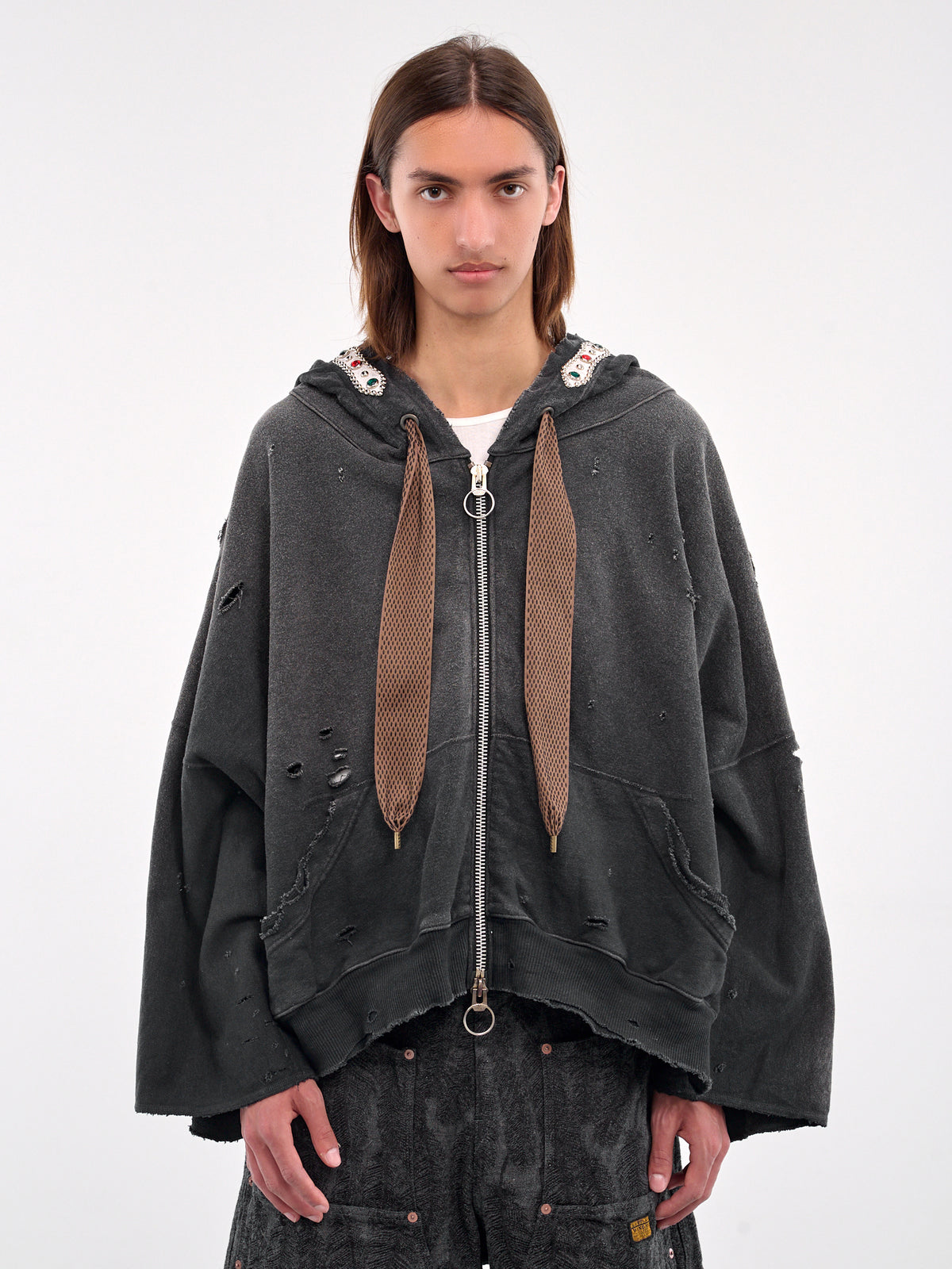 Thriller Distressed Devil Studs Hoodie (K2503LC053-BLACK)