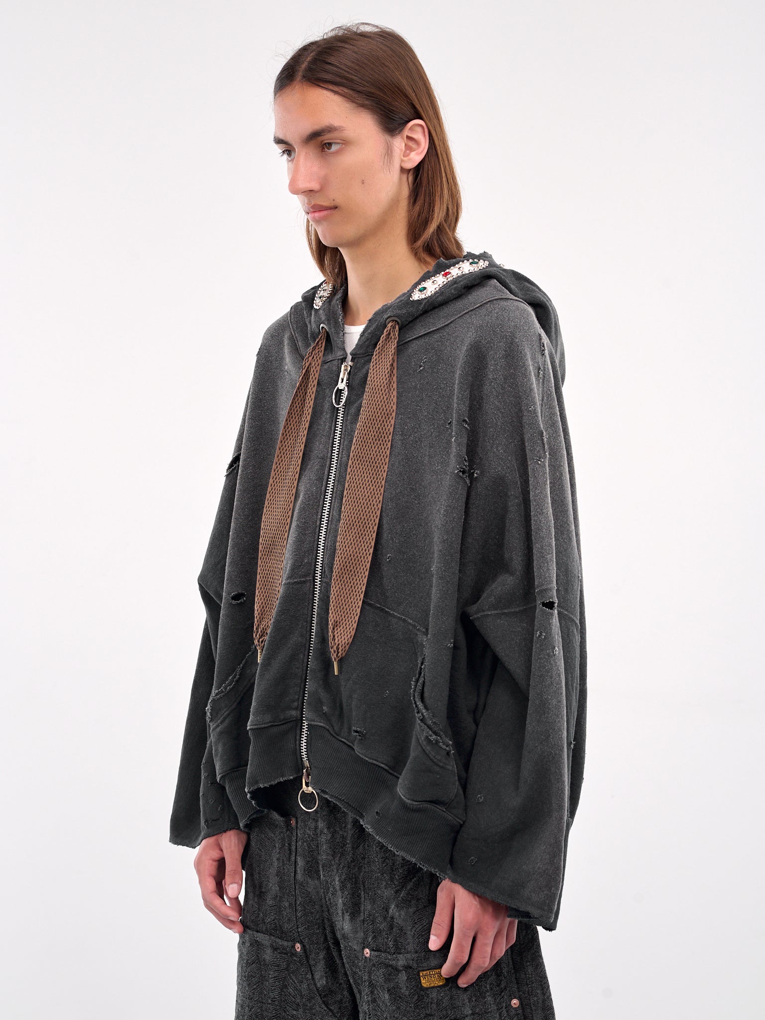 Thriller Distressed Devil Studs Hoodie (K2503LC053-BLACK)