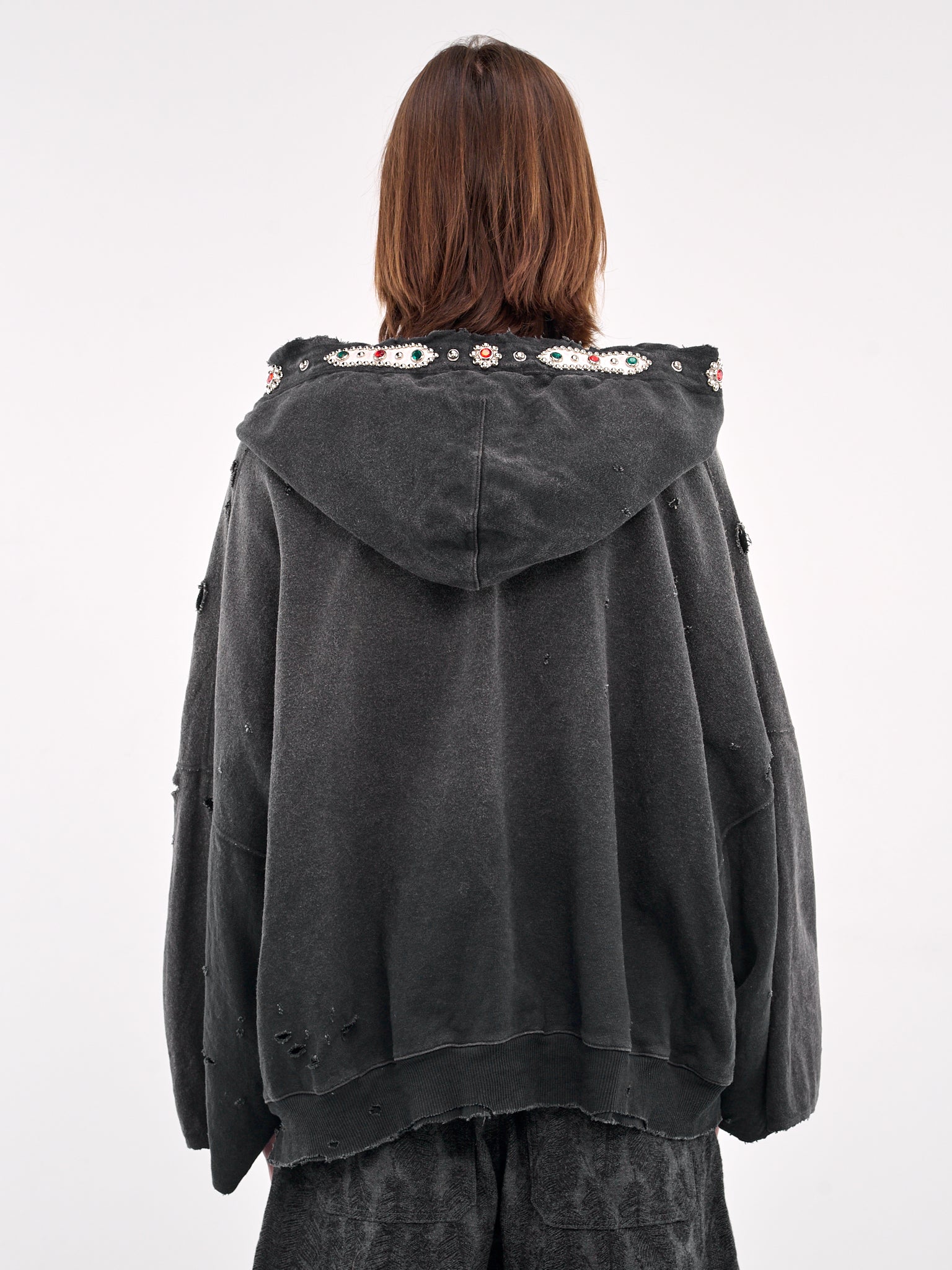 Thriller Distressed Devil Studs Hoodie (K2503LC053-BLACK)