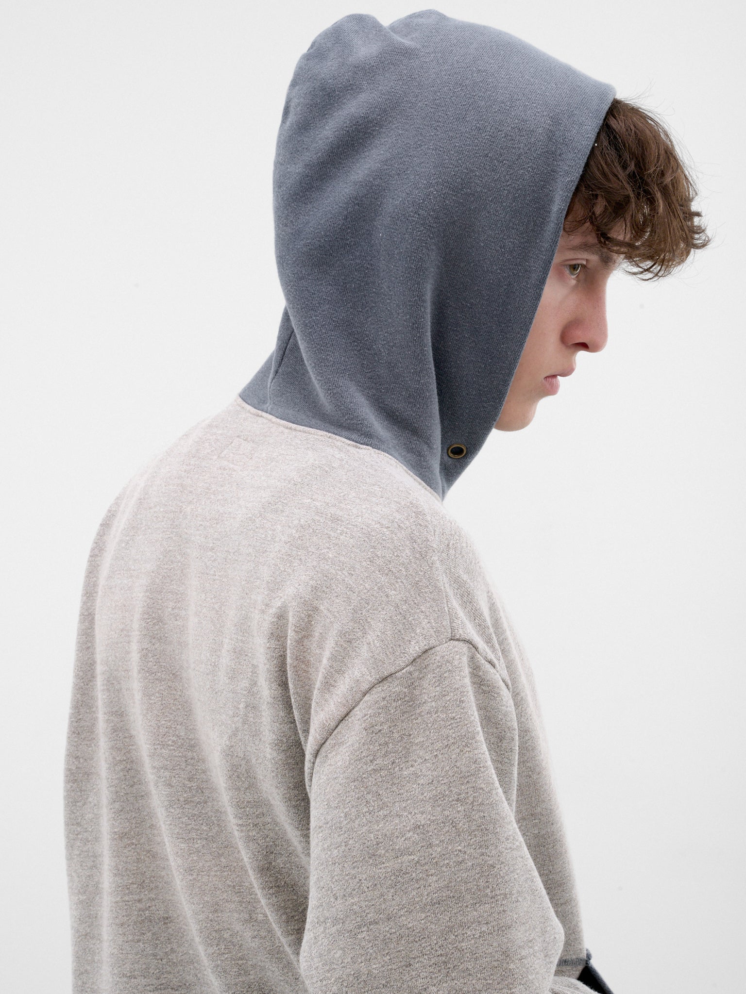 Contrast Panel Cropped Zip Hoodie (K2603LC084-GREY_