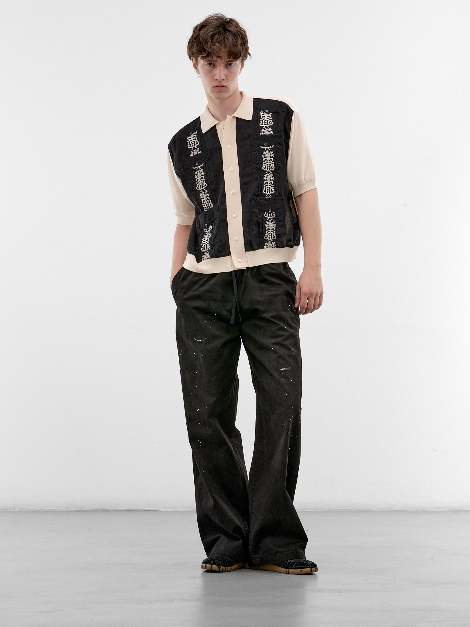 Black Embroidered Knit Polo Shirt (K2604KN149-BLACK)