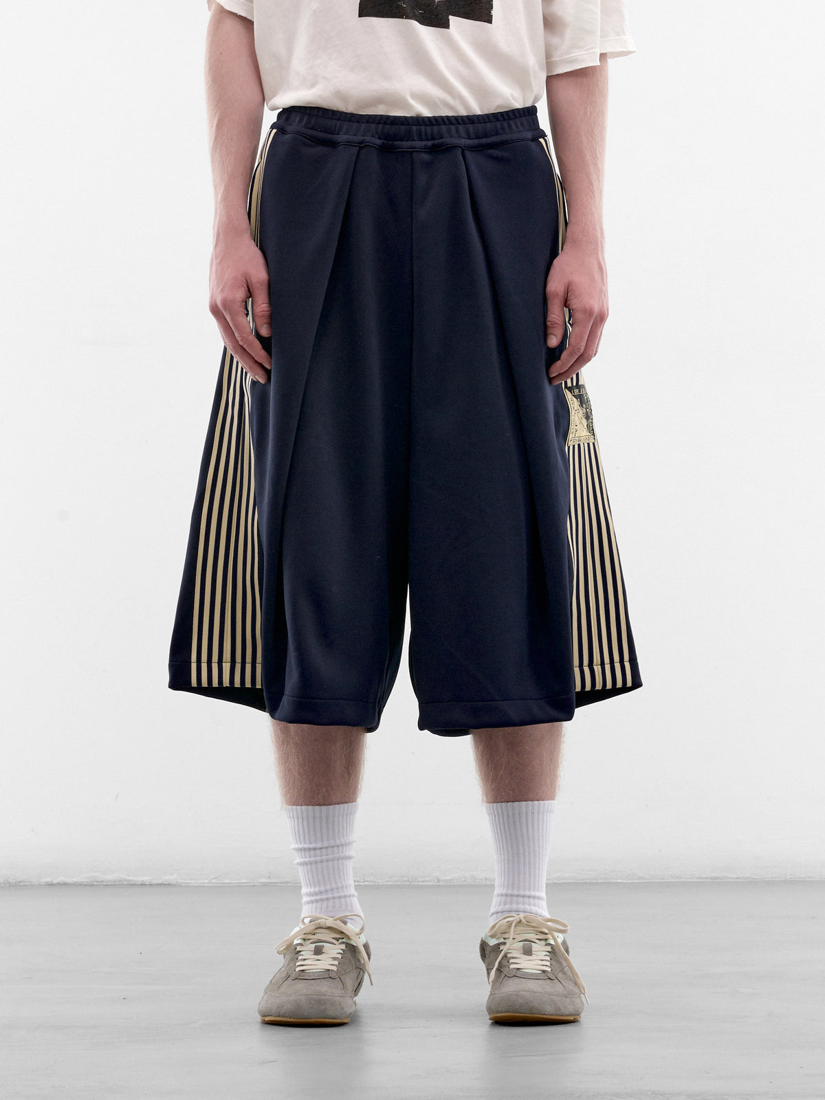 Kome-Kome Stripe Track Jorts (K2604LP128-NV-NAVY)