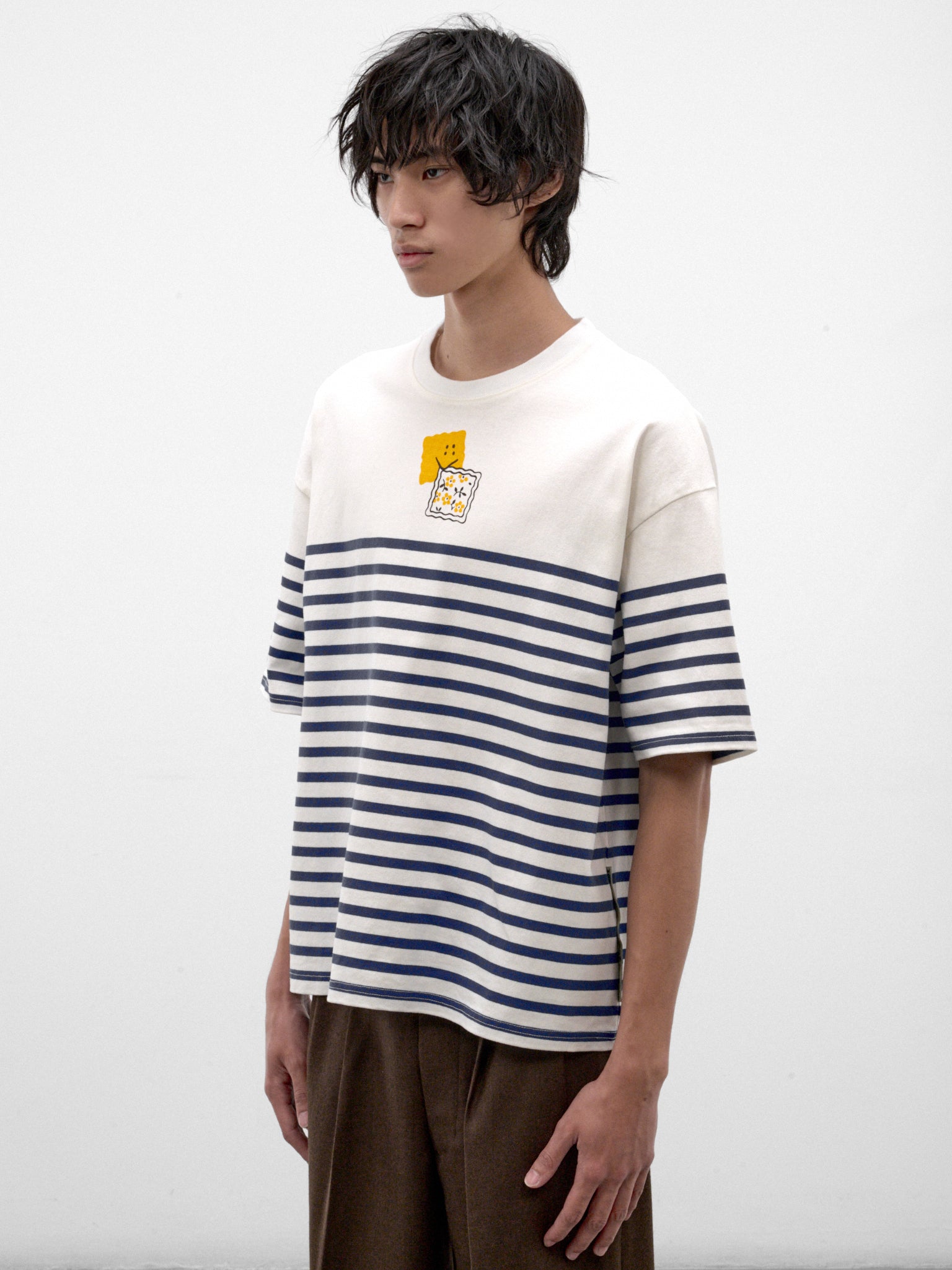 Blue Striped Smiley Graphic Tee (K2606SC237-BL-BLUE)