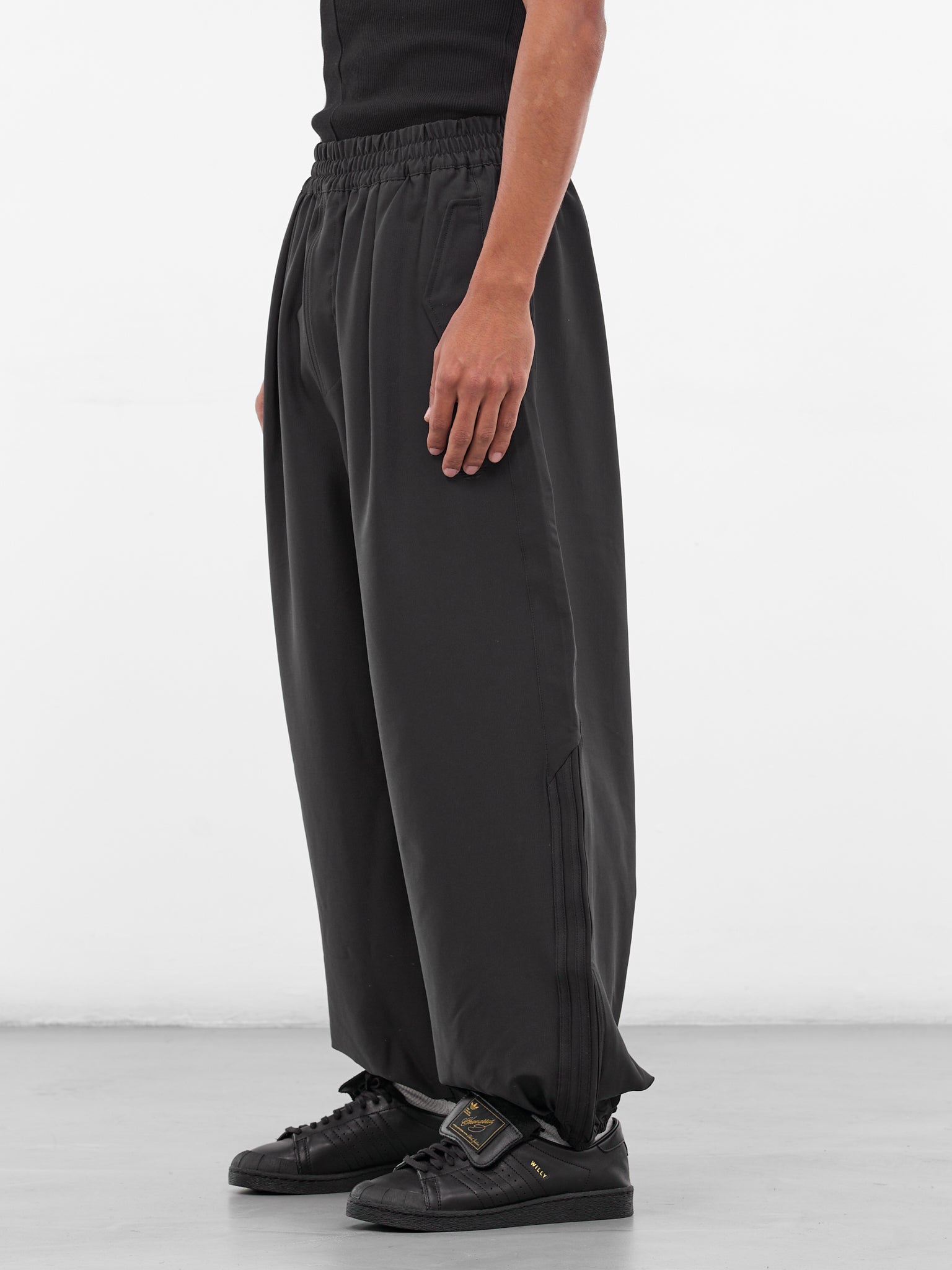 Willy Chavarria x Adidas Twill Sweatpants (KD9349-BLACK)