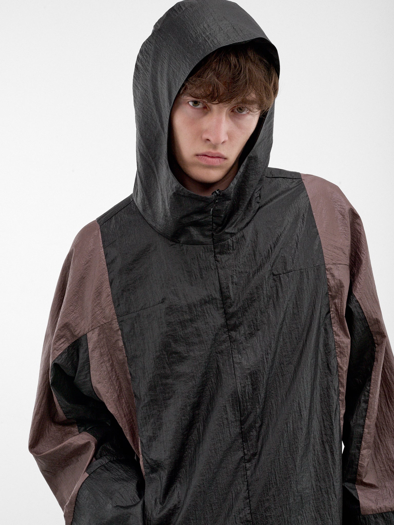 Two-Tone Hooded Jacket (KKAW26J06-39-GRAPHITE)