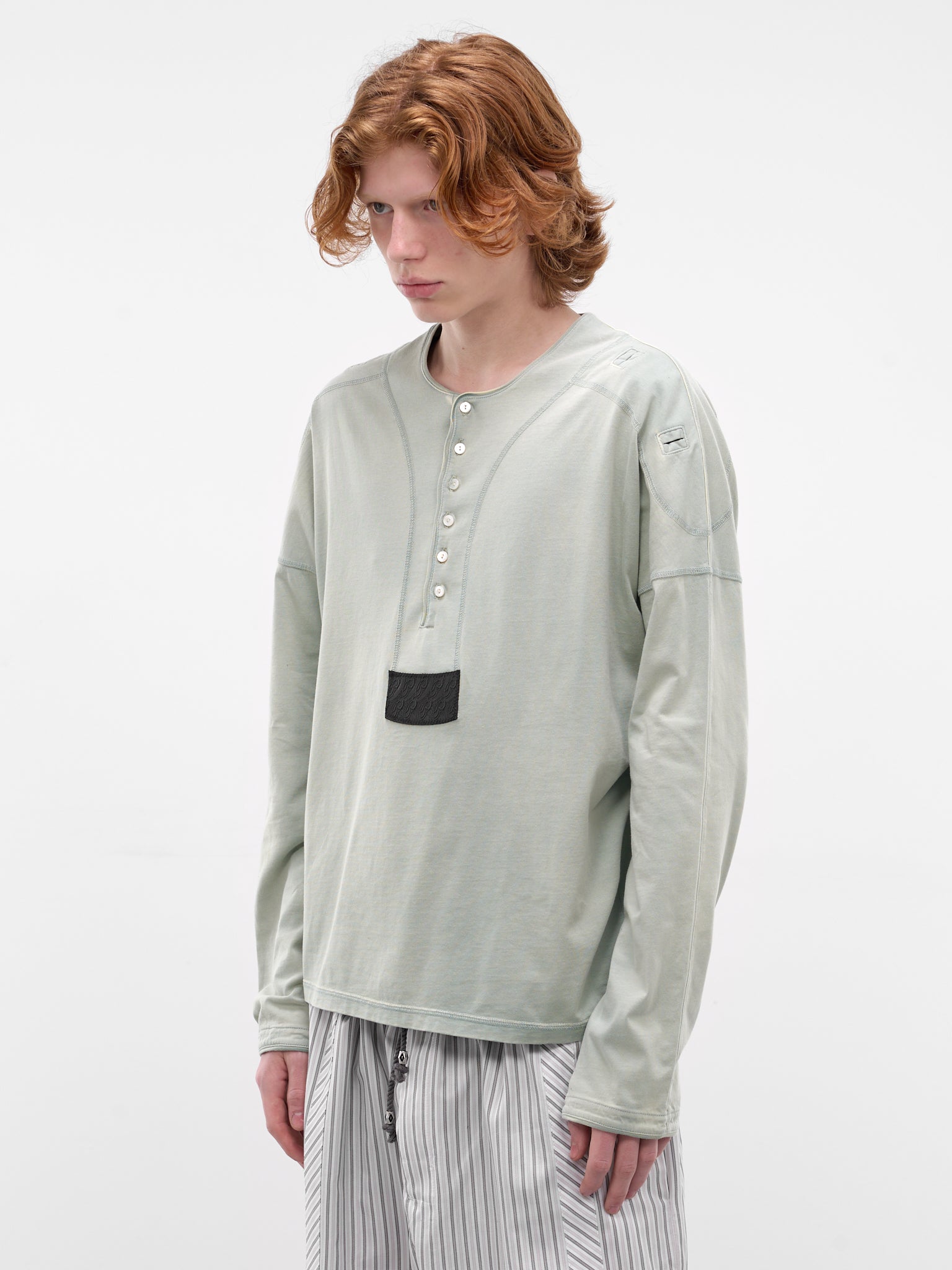 KIKO KOSTADINOV Seashore Henley | H.Lorenzo - side