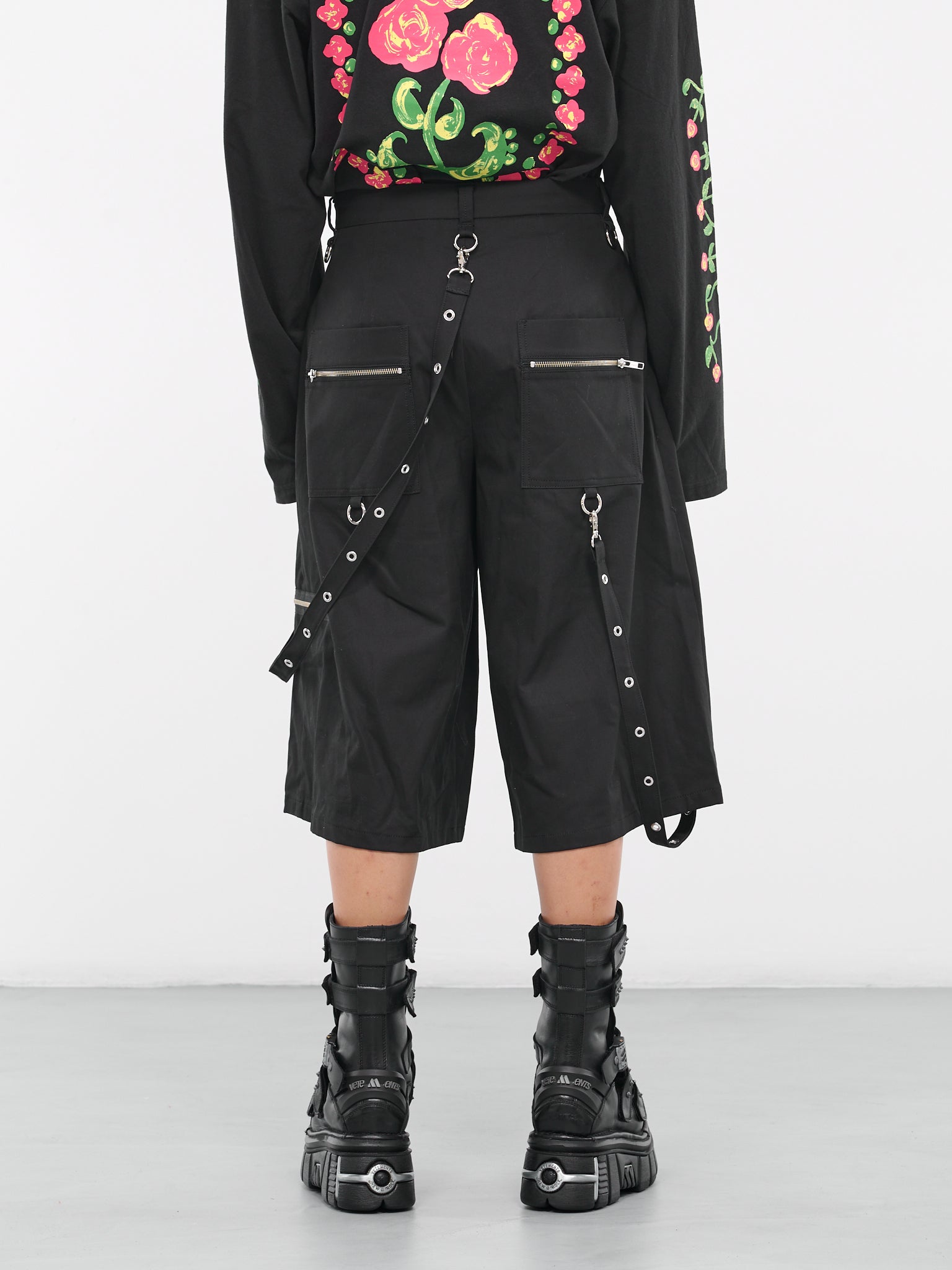Zip Shorts (KL778-BLACK)