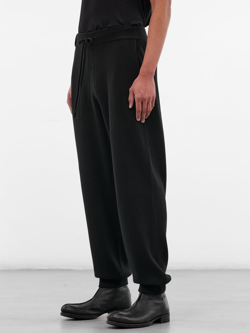 Black Shrunken Cashmere Knit Joggers (KN-783-01-BLACK)