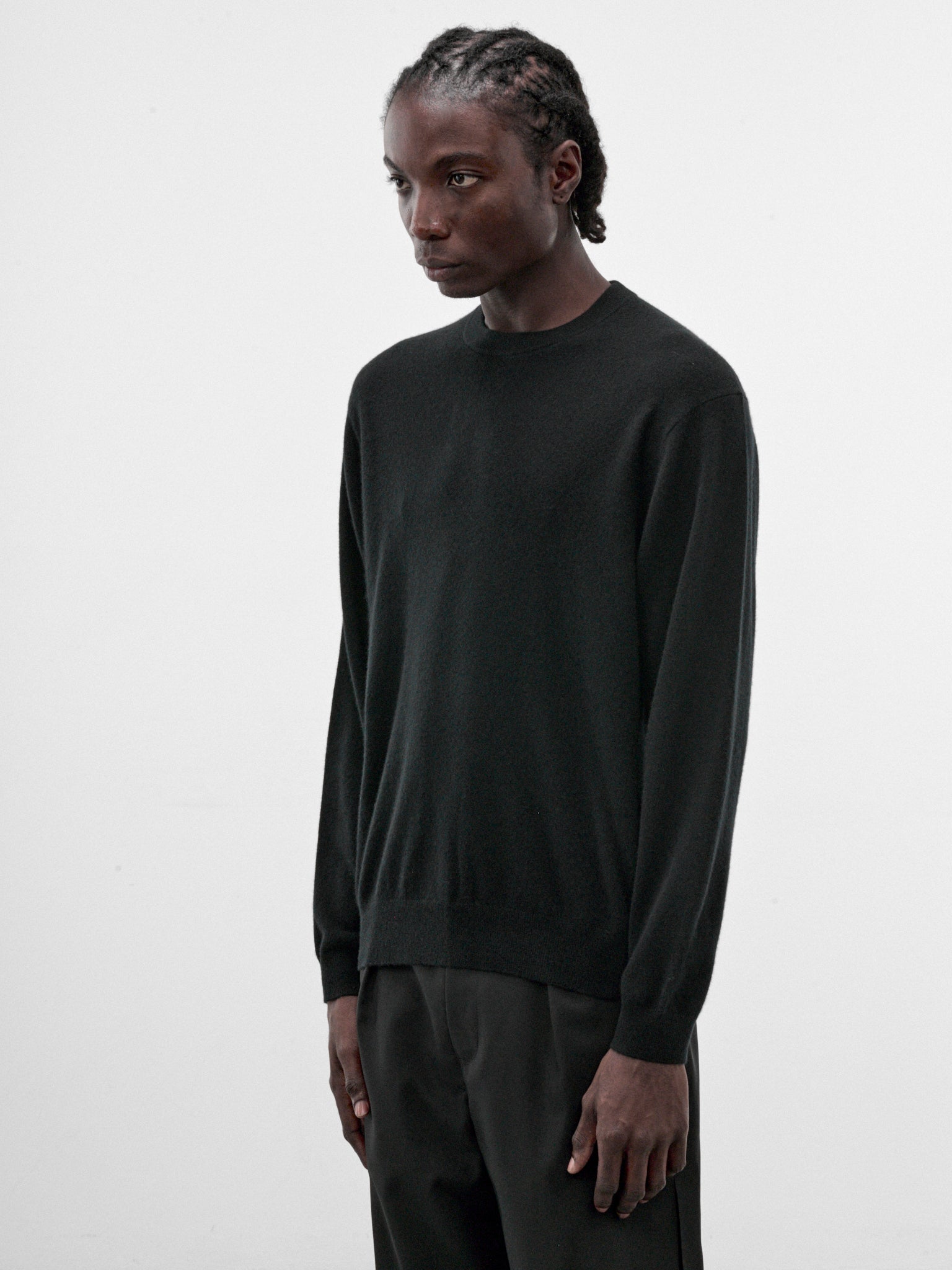 Black Baby Cashmere Crewneck Sweater (KRAGLW0911-BLACK)