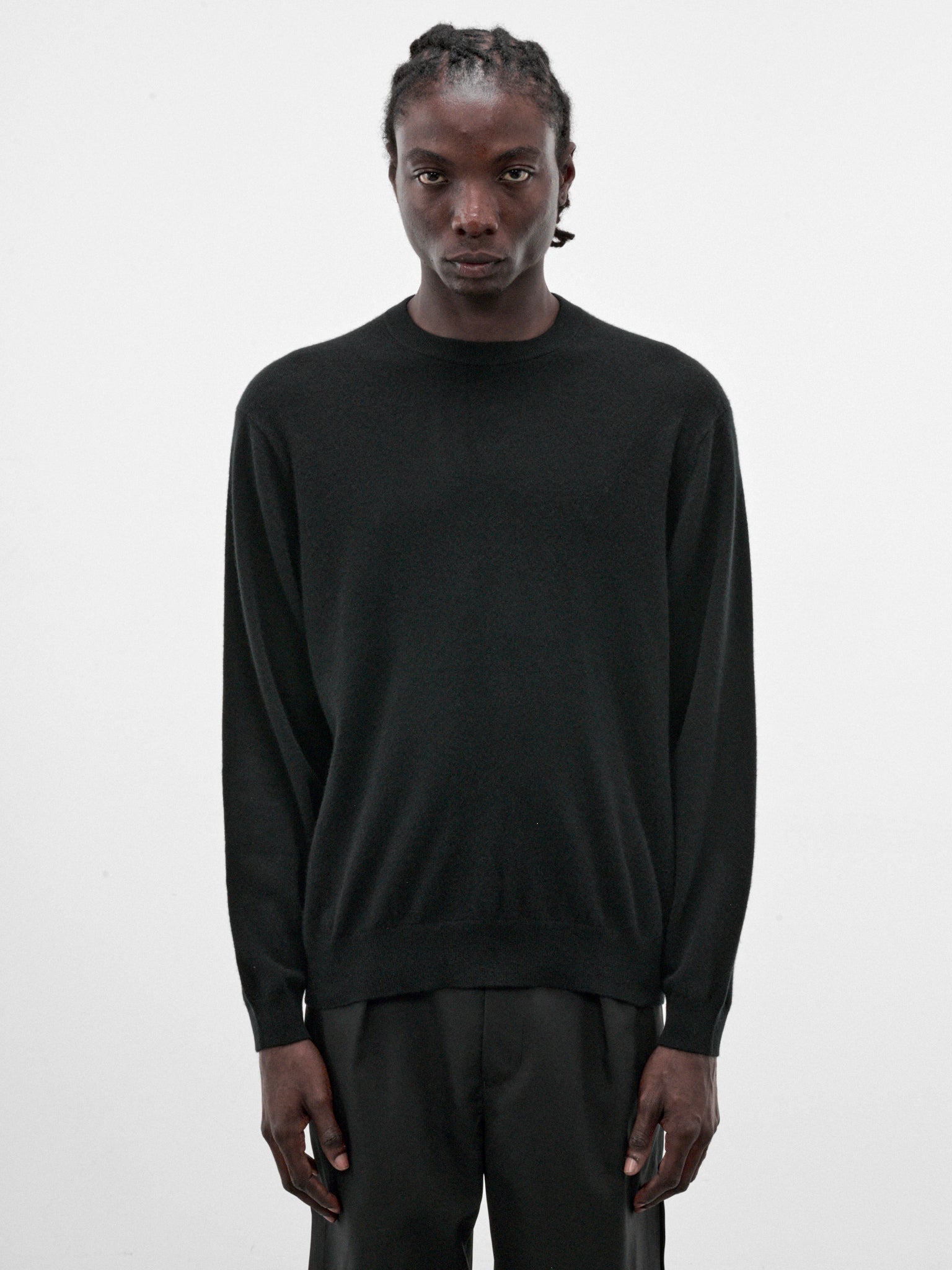 Black Baby Cashmere Crewneck Sweater (KRAGLW0911-BLACK)
