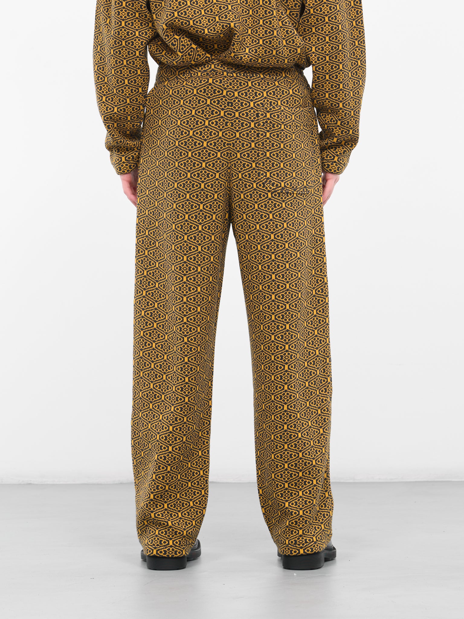 Crescent Jacquard Jogger (KT006-GLDNV)