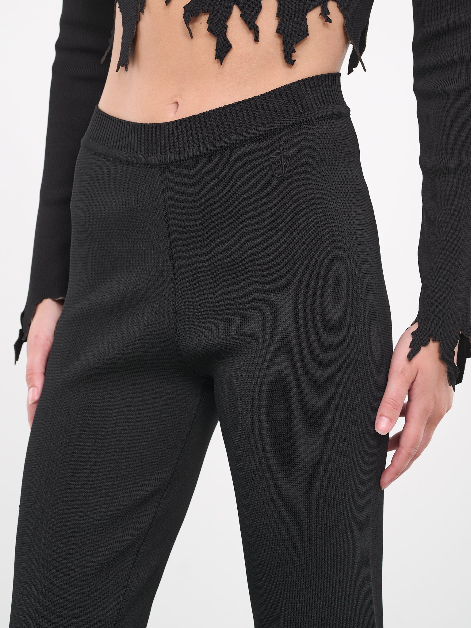 Laser-cut Knit Pants (KW1021-999-BLACK)