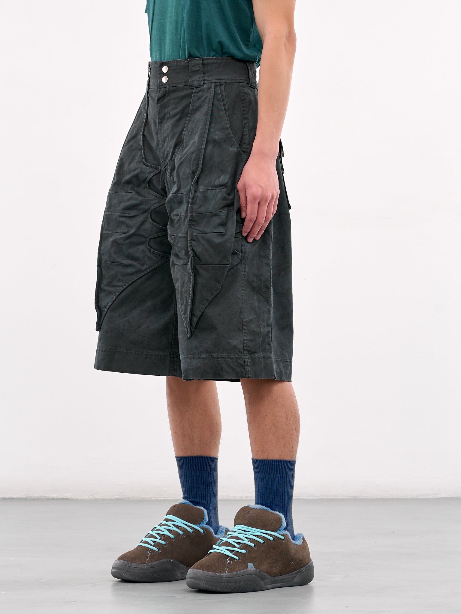Cocoon Shorts (L-COCOON-SHORTS-CHARCOAL)
