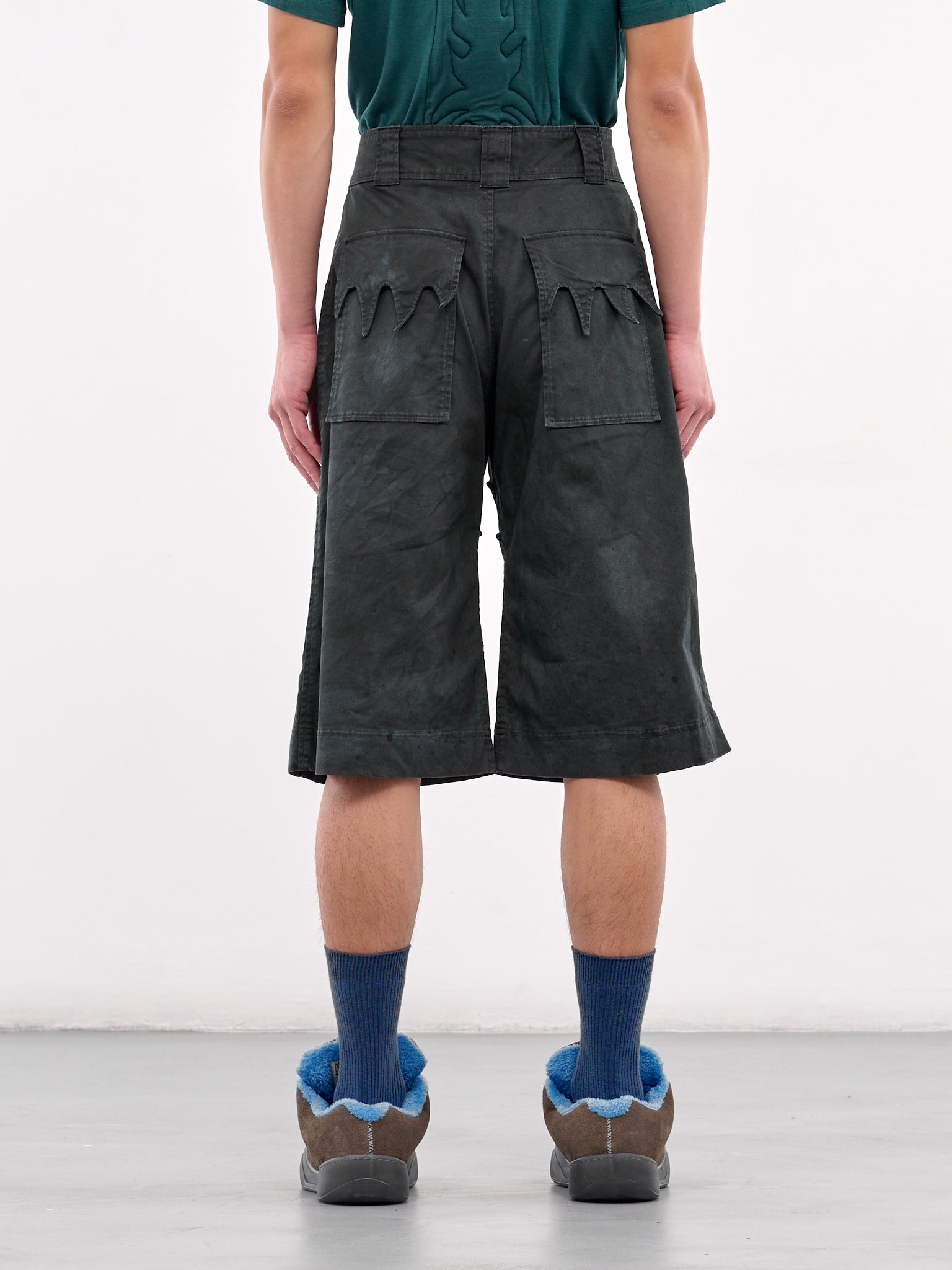 Cocoon Shorts (L-COCOON-SHORTS-CHARCOAL)