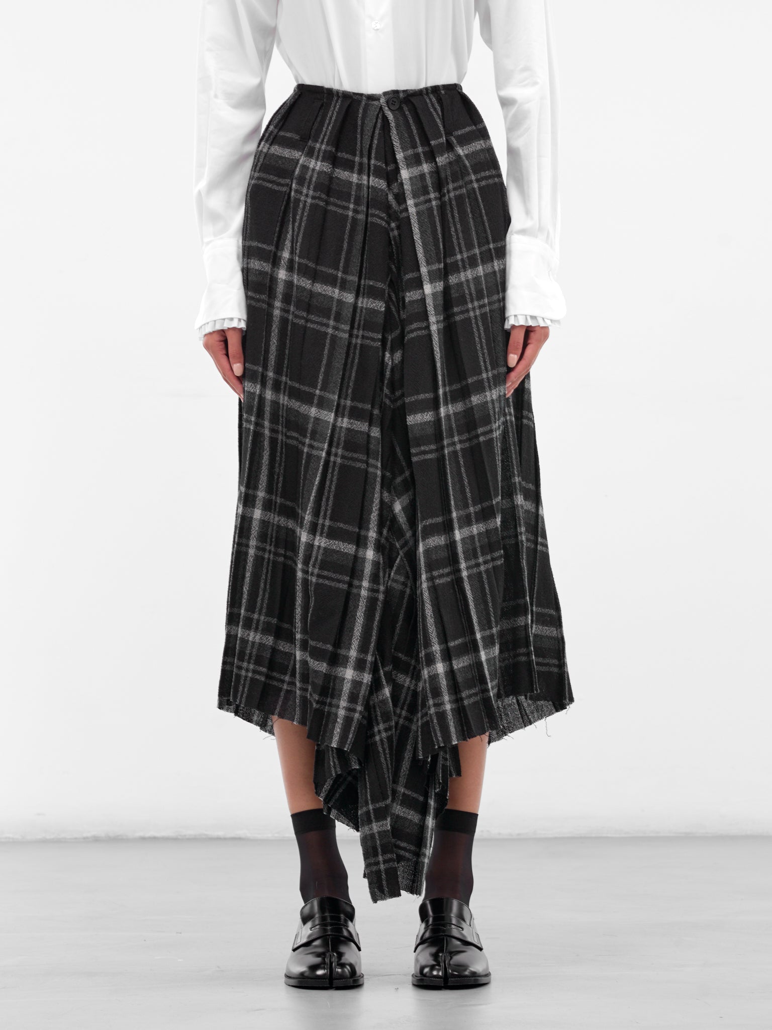 Black Tartan Baggy Trousers (LL-P04-122-BLACK)