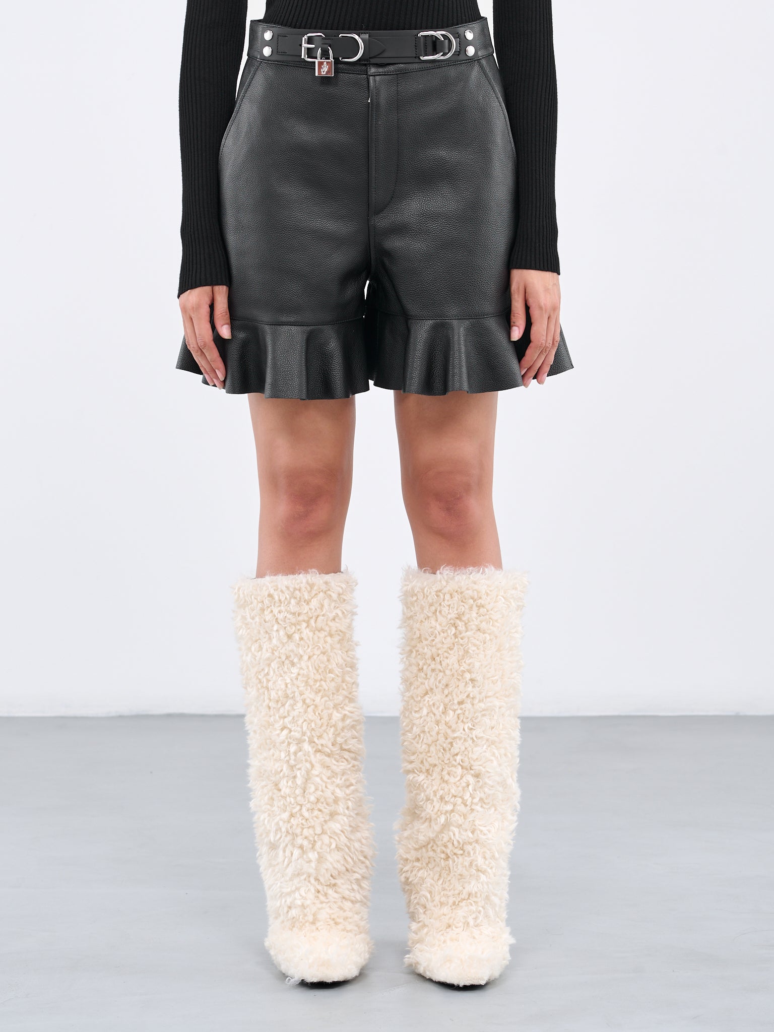 Padlock Ruffled Leather Shorts (LR0003-LT0059-999-BLACK)