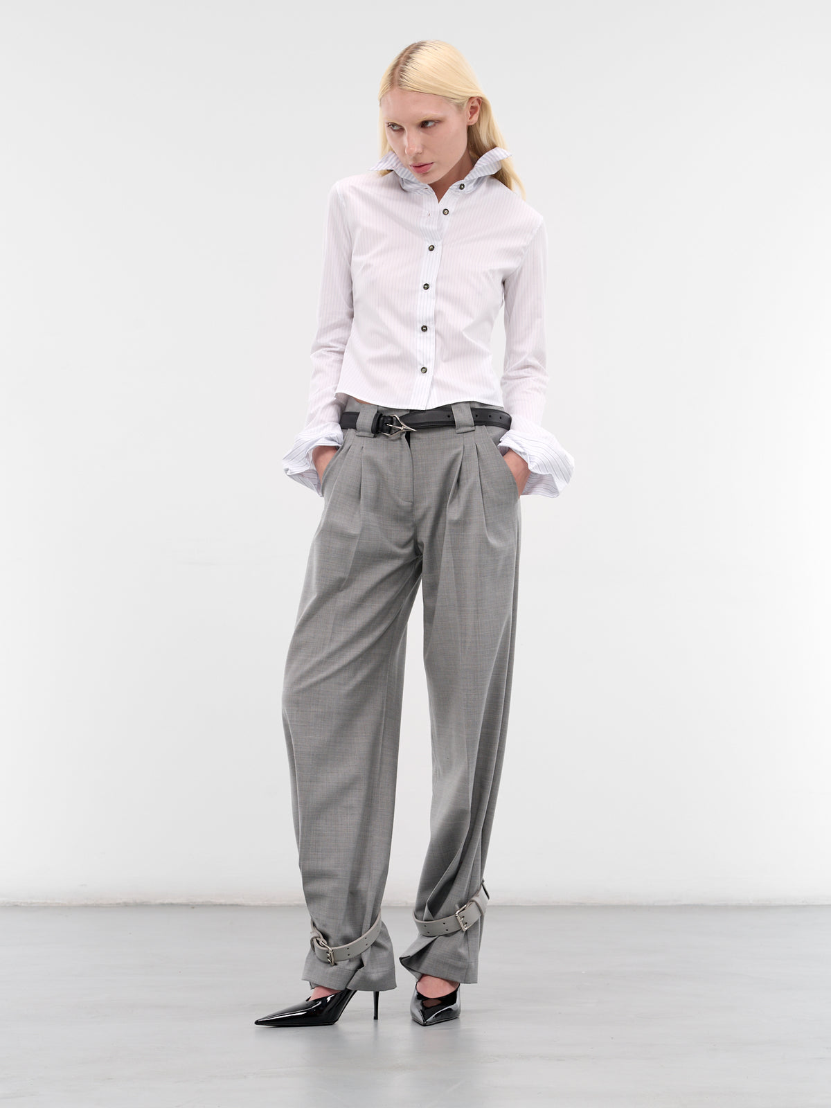 Black Leather Spike Buckle Belt (25F10AC00679016-BLACK)