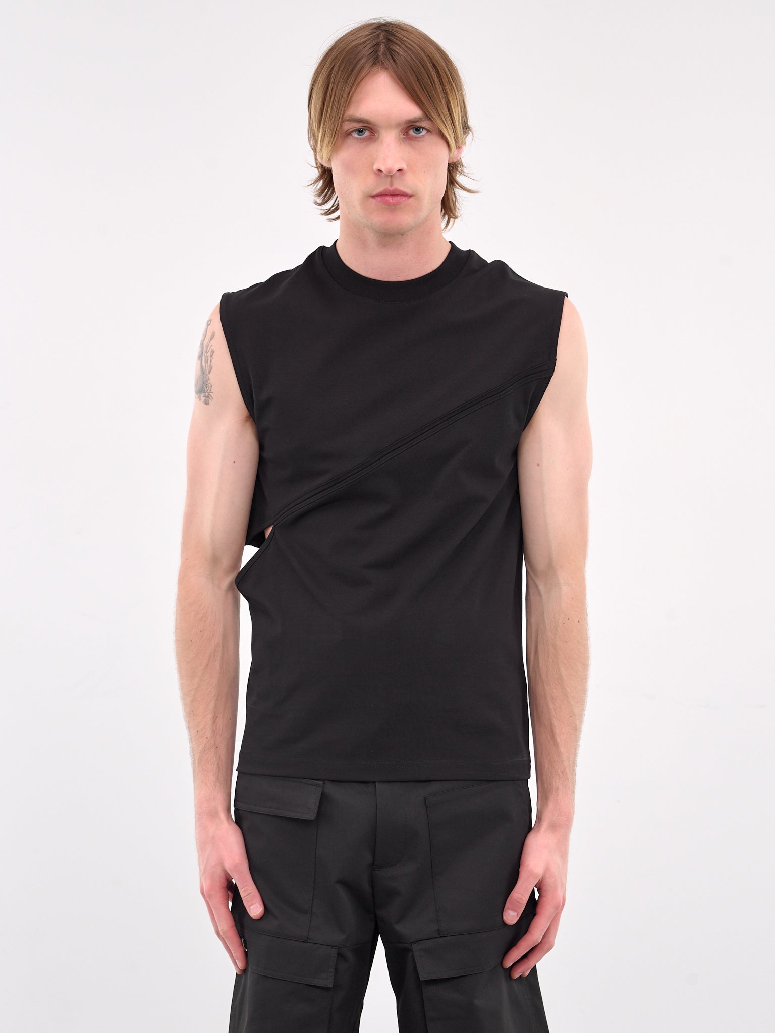 Pleistos Tank Top (M-09-136-BLACK)