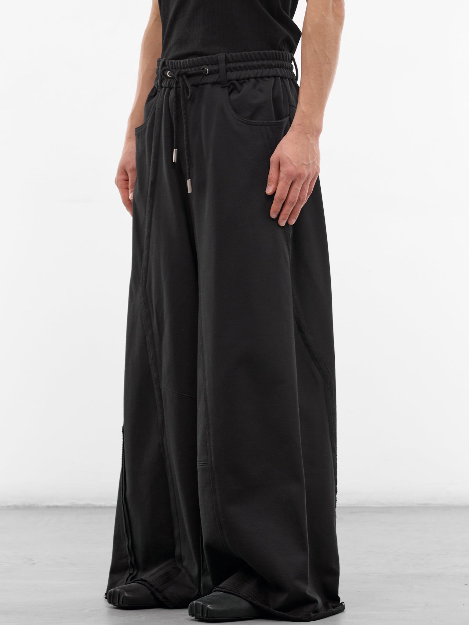 Cotton Deconstructed Biascast Training Pants (MI2PT716BK-BLACK)