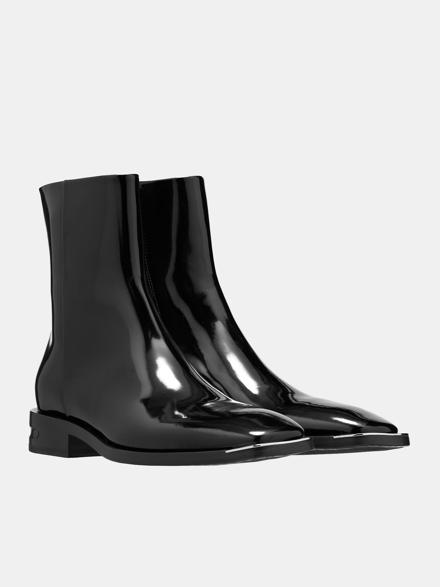 Patent Leather Boots (M2020-287-ABBRASIVATO-NERO)