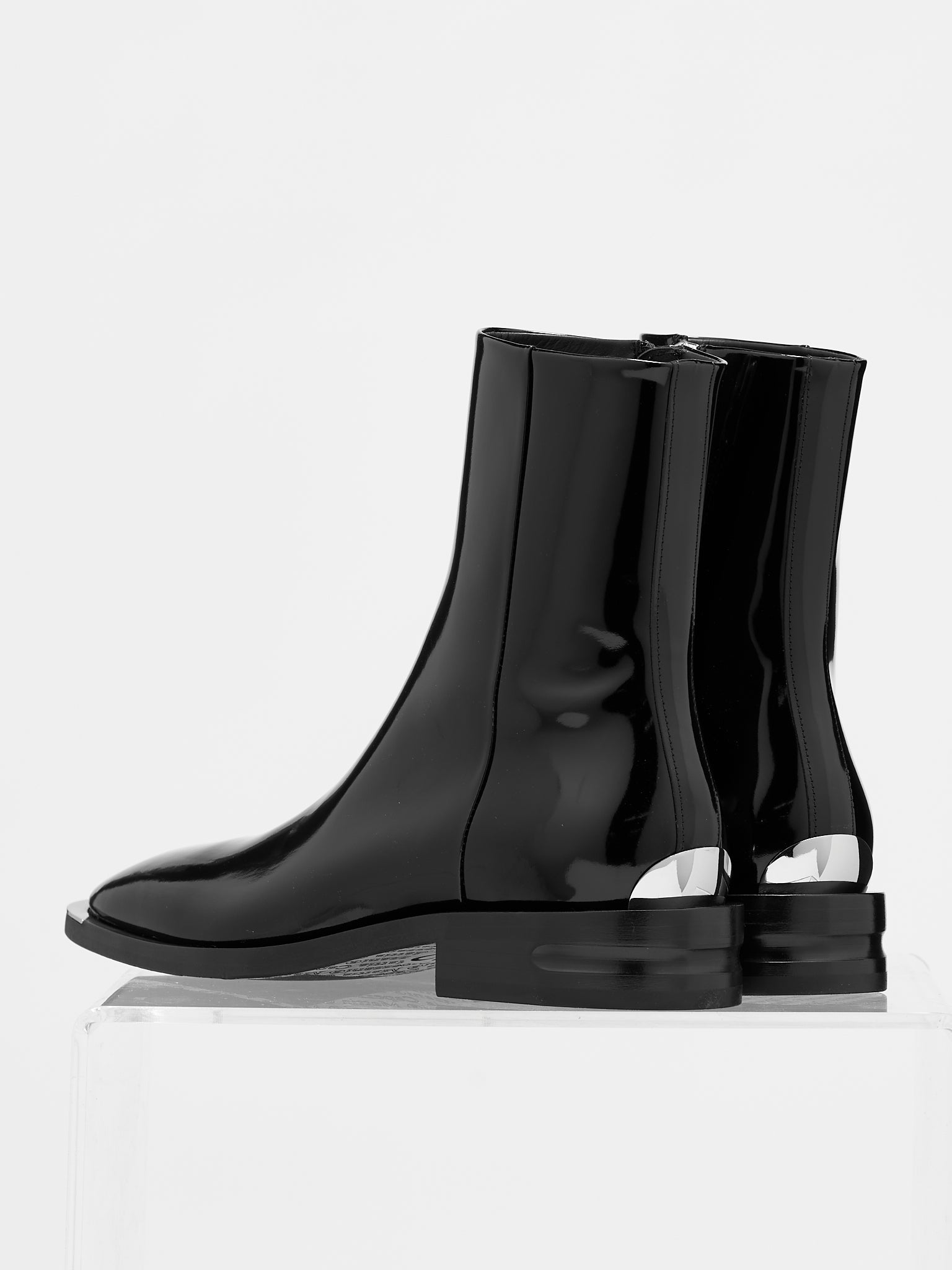 Patent Leather Boots (M2020-287-ABBRASIVATO-NERO)