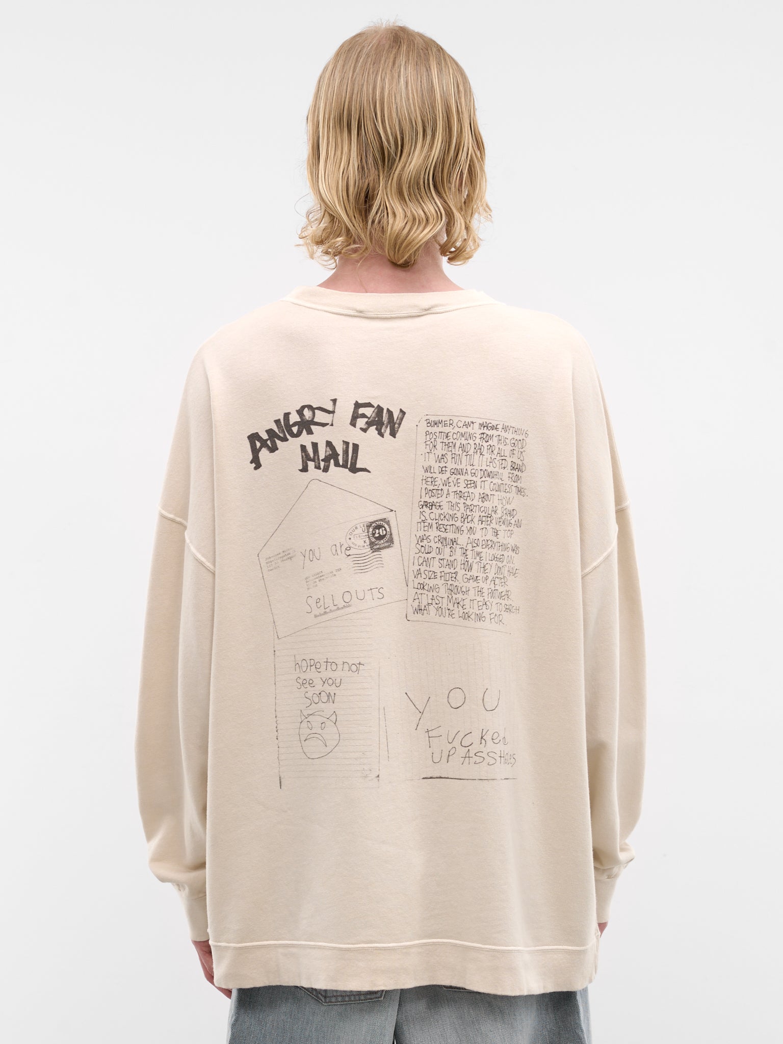 Angry Fan Mail Graphic Sweatshirt (M2266SA-ANGRY-FAN-MAIL-PRINT)